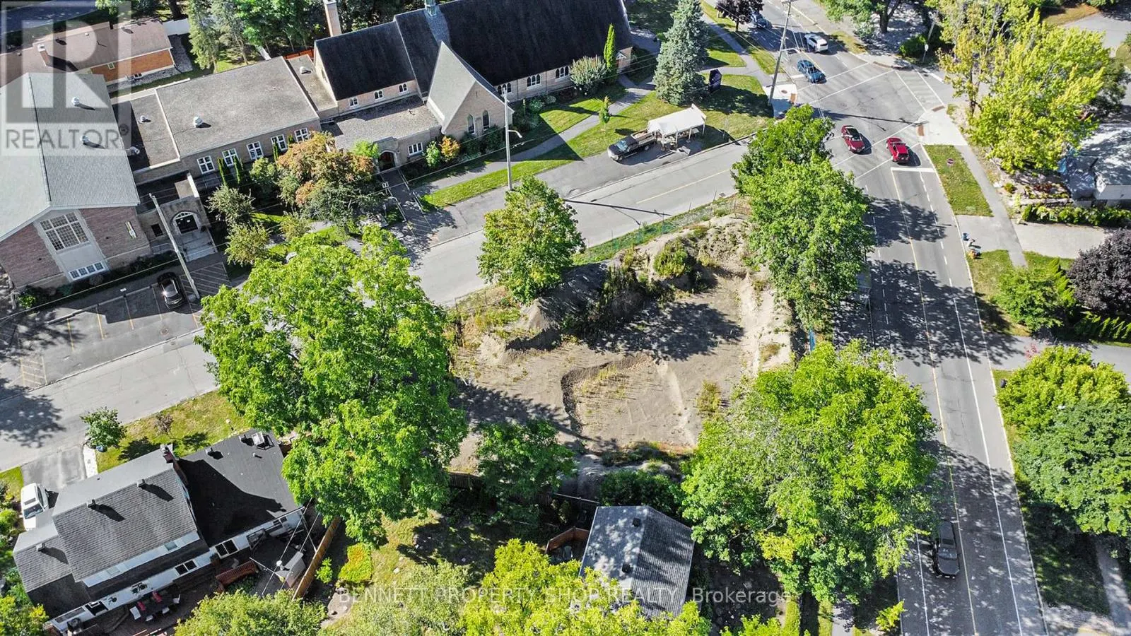 253 CUNNINGHAM AVENUE