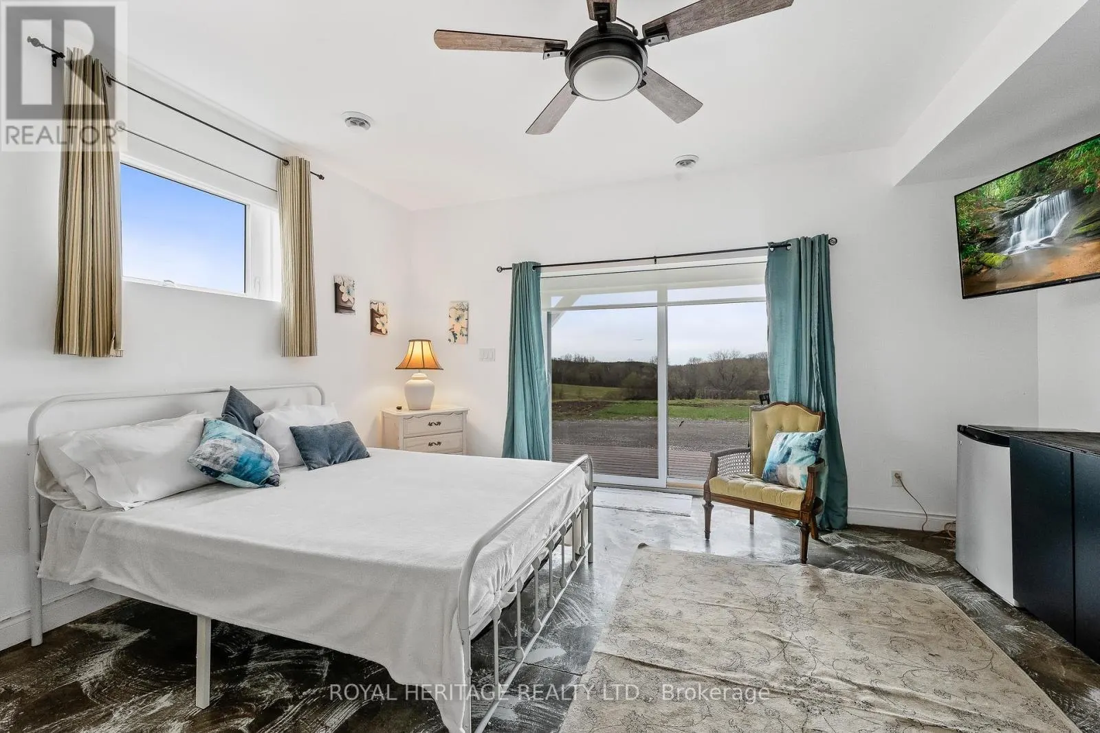 150 LONG REACH ROAD