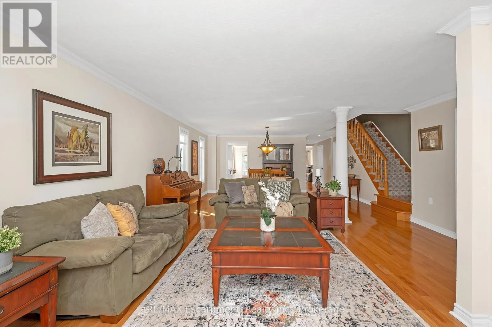22 WATERFORD CRESCENT
