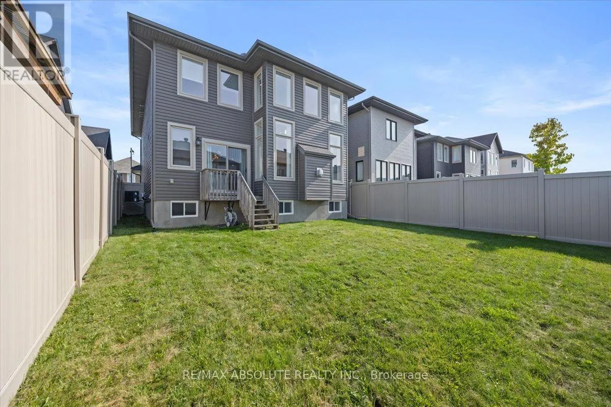 332 HALIBURTON HEIGHTS
