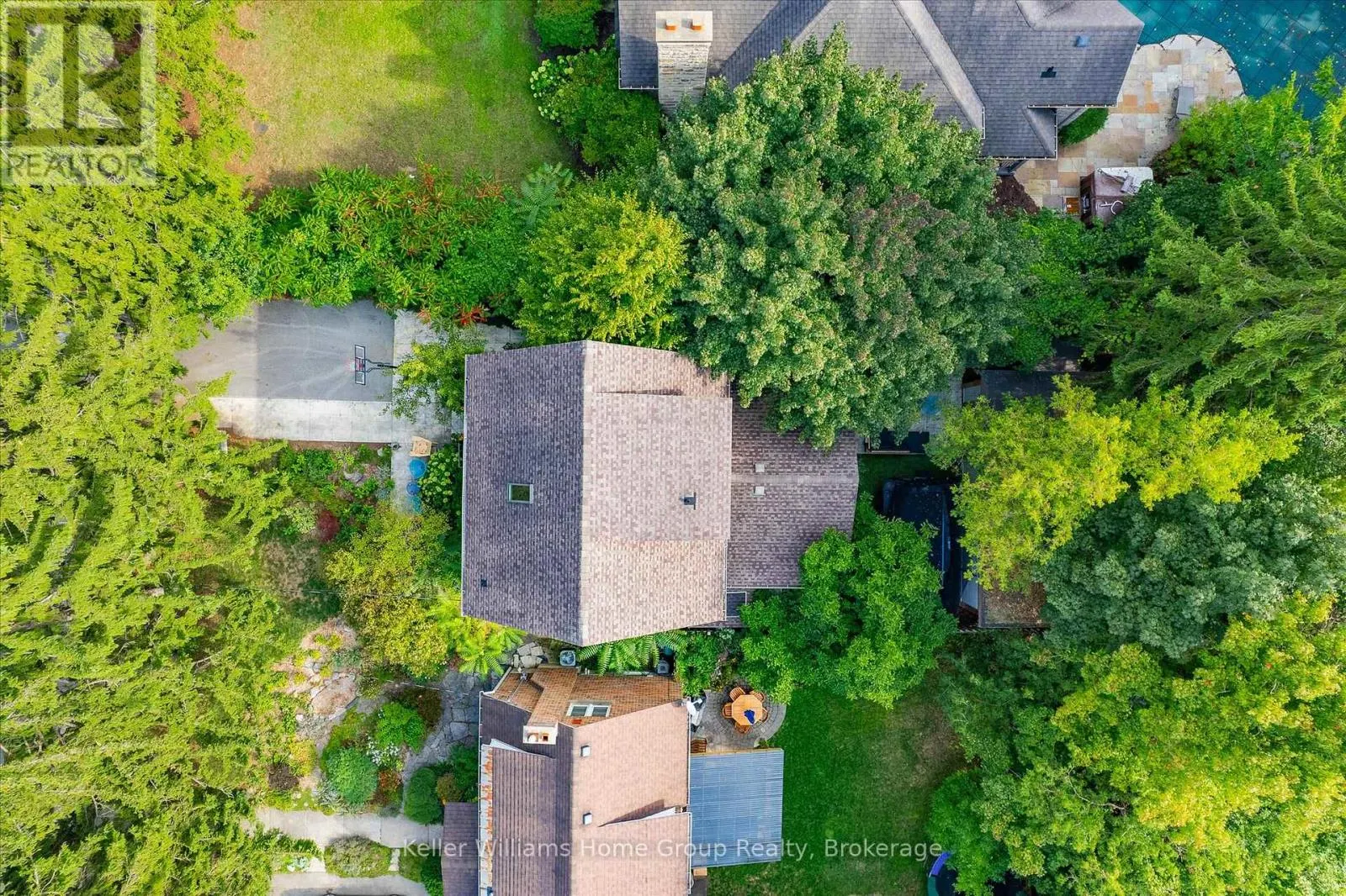 25 FOREST HILL DRIVE