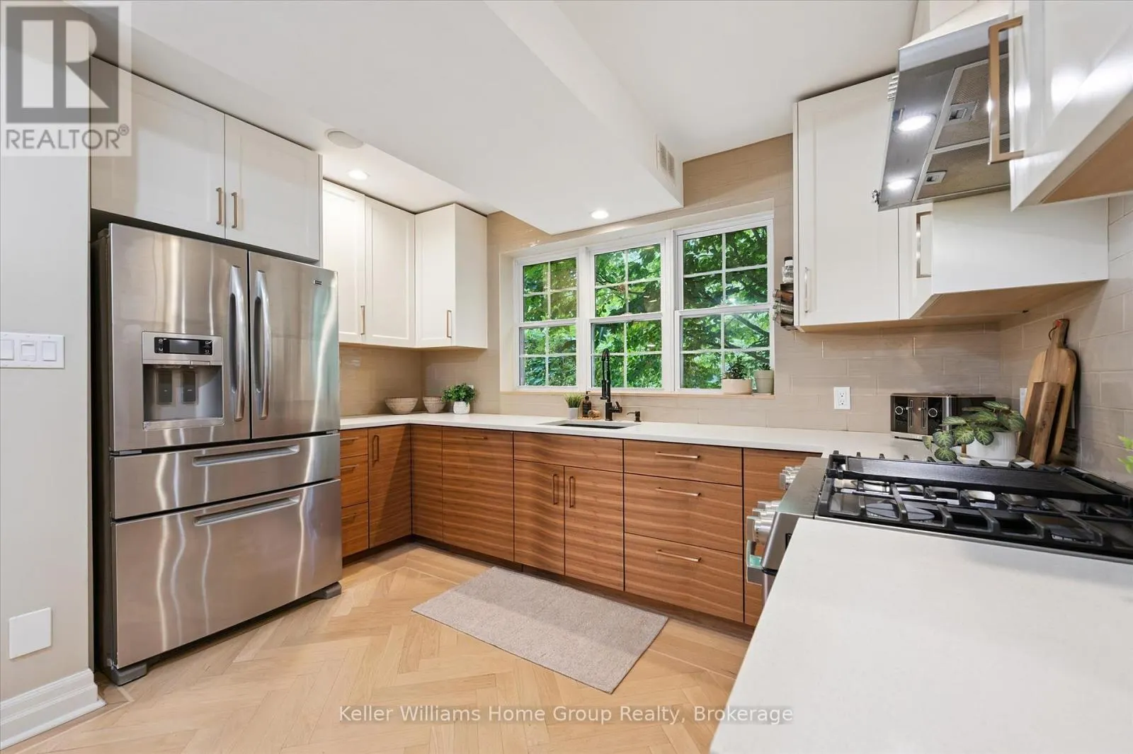 25 FOREST HILL DRIVE