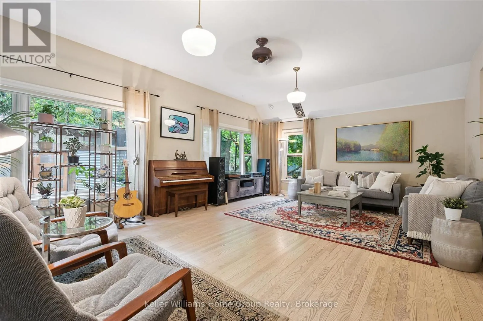 25 FOREST HILL DRIVE