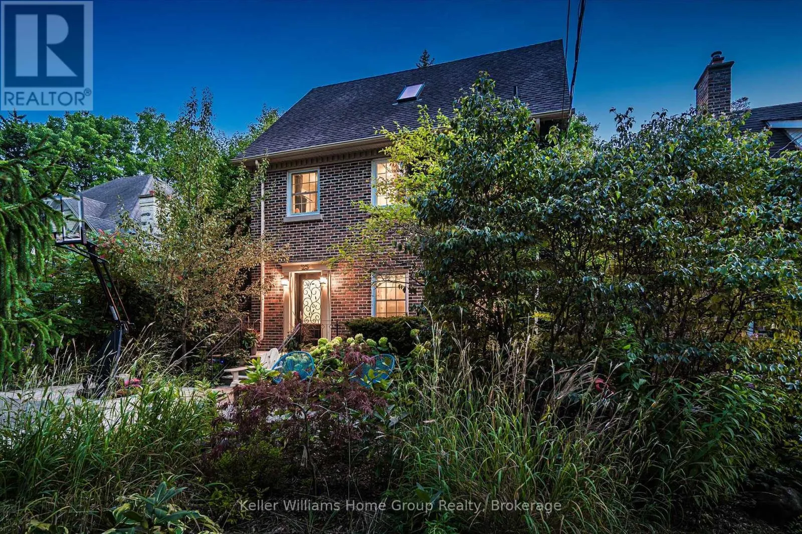 25 FOREST HILL DRIVE