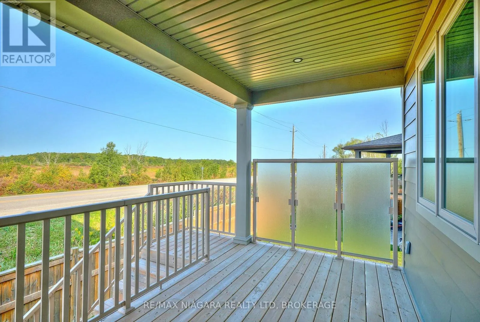 3947 MITCHELL CRESCENT