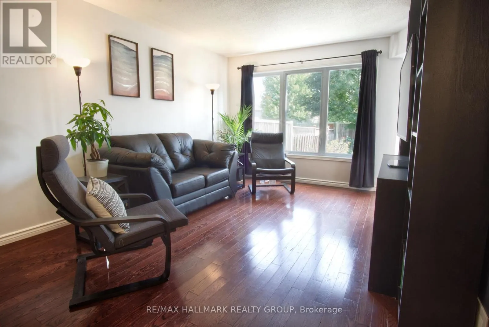 2239 BROCKSTONE CRESCENT