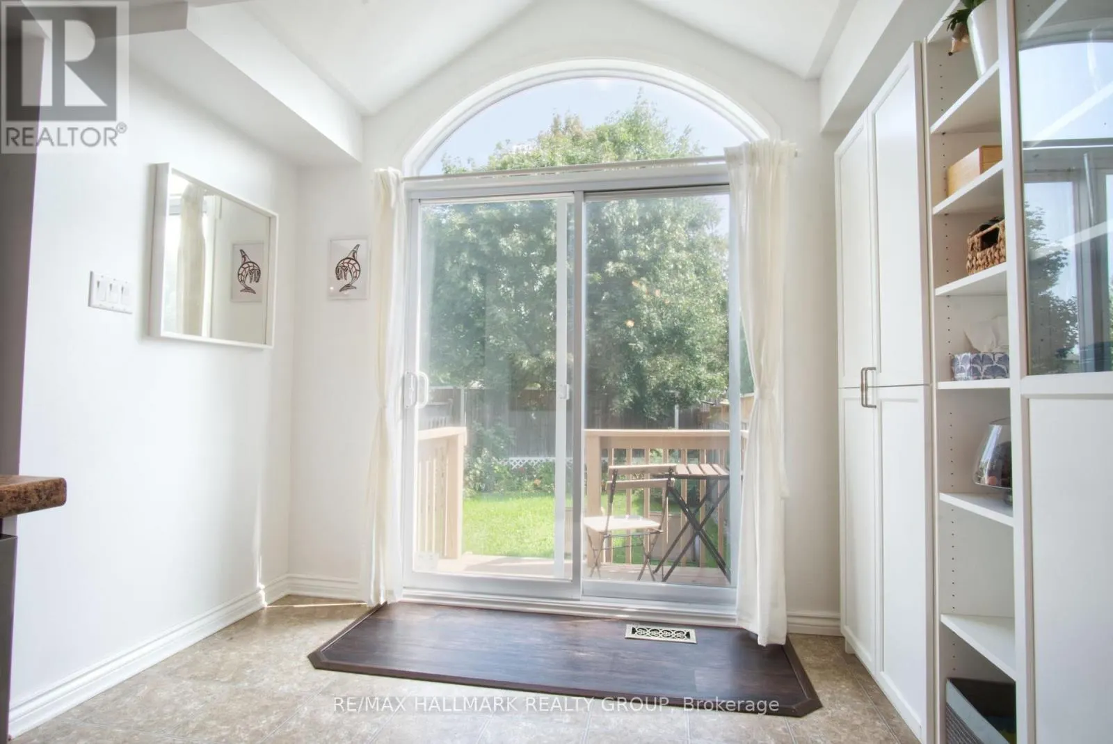 2239 BROCKSTONE CRESCENT