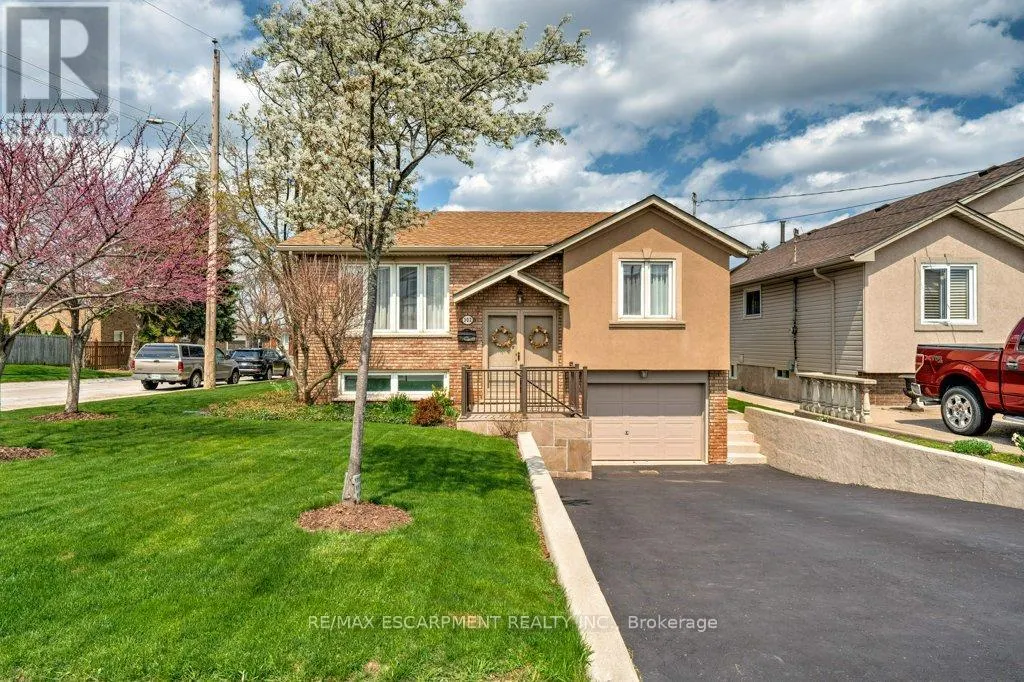 302 HIGHRIDGE AVENUE