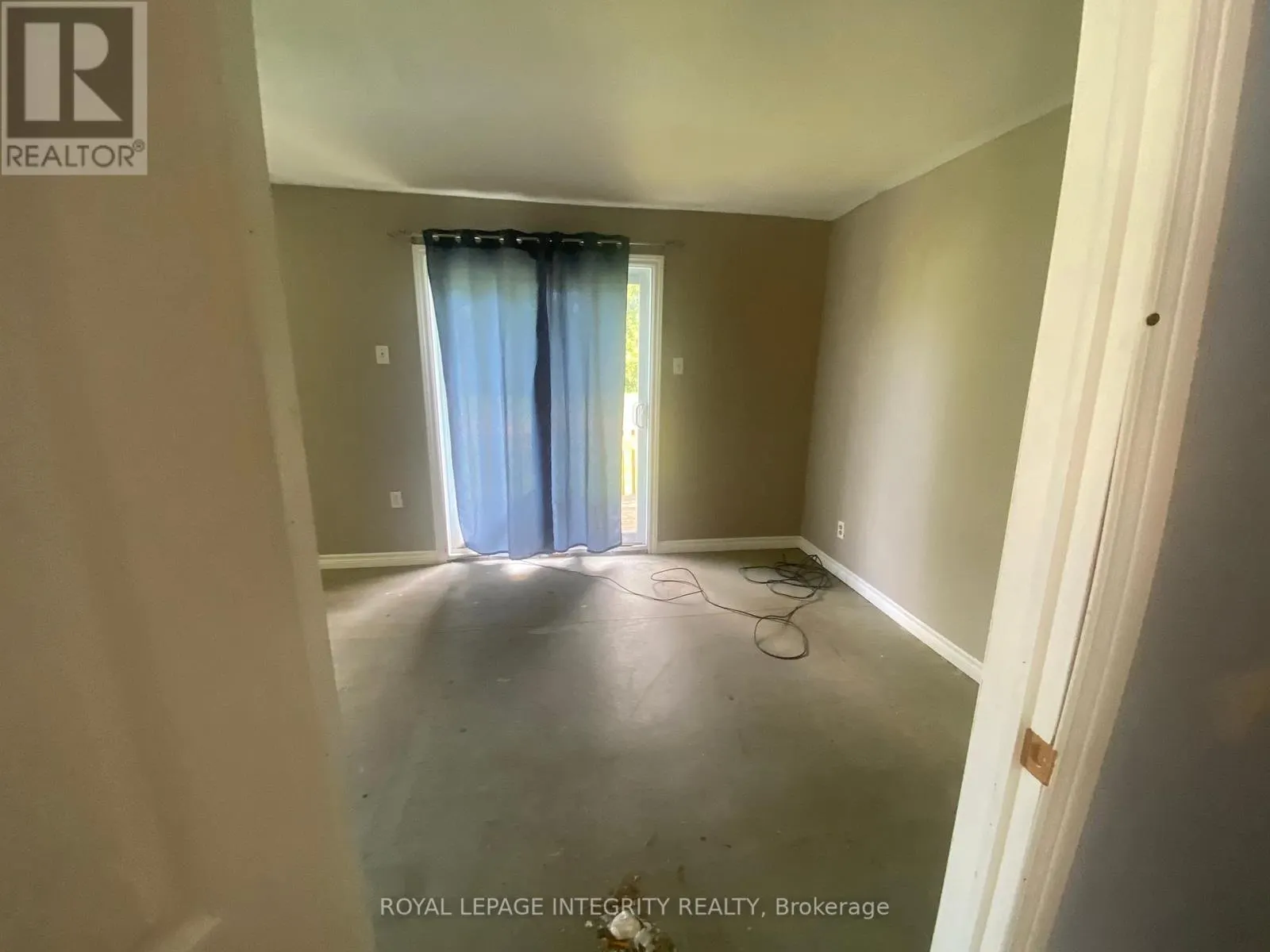 2415 DU LAC ROAD