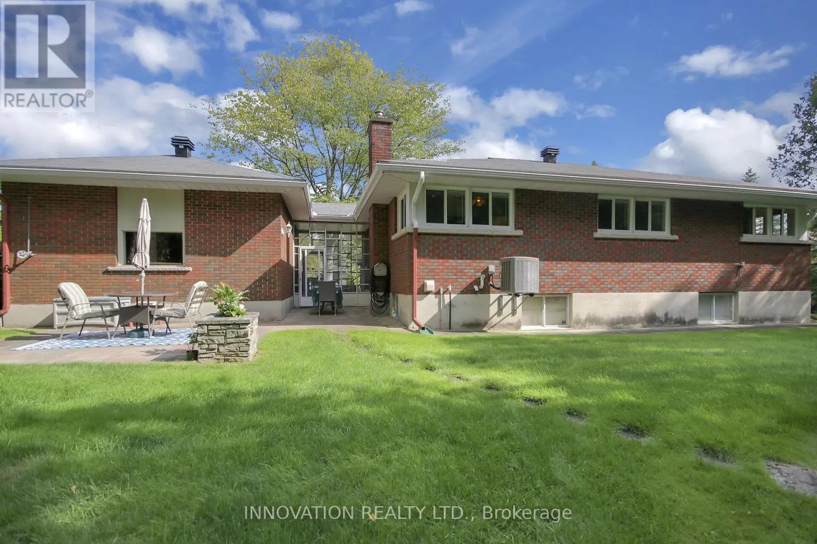 113 GRENFELL CRESCENT N