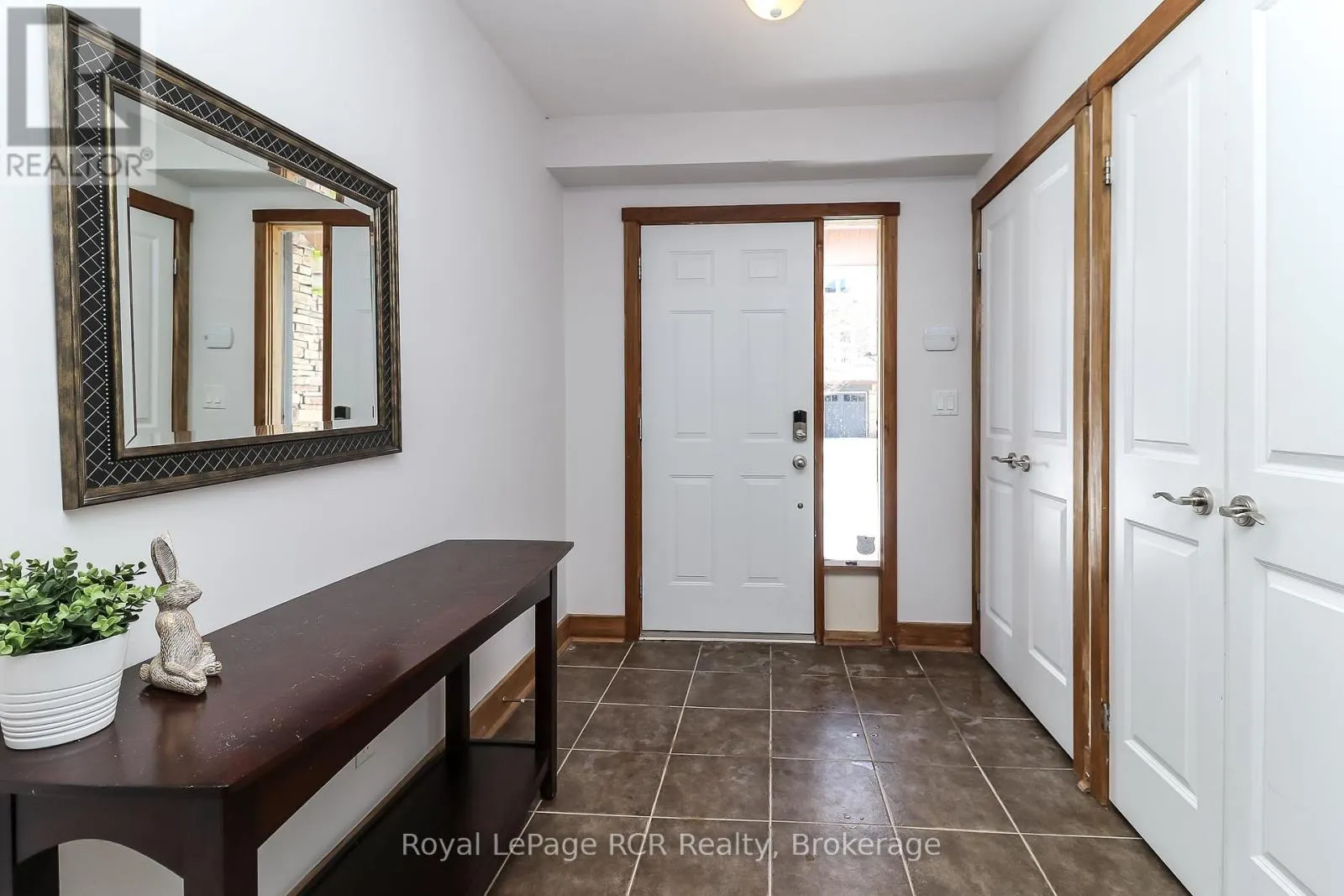 10 - 104 FARM GATE ROAD, #10