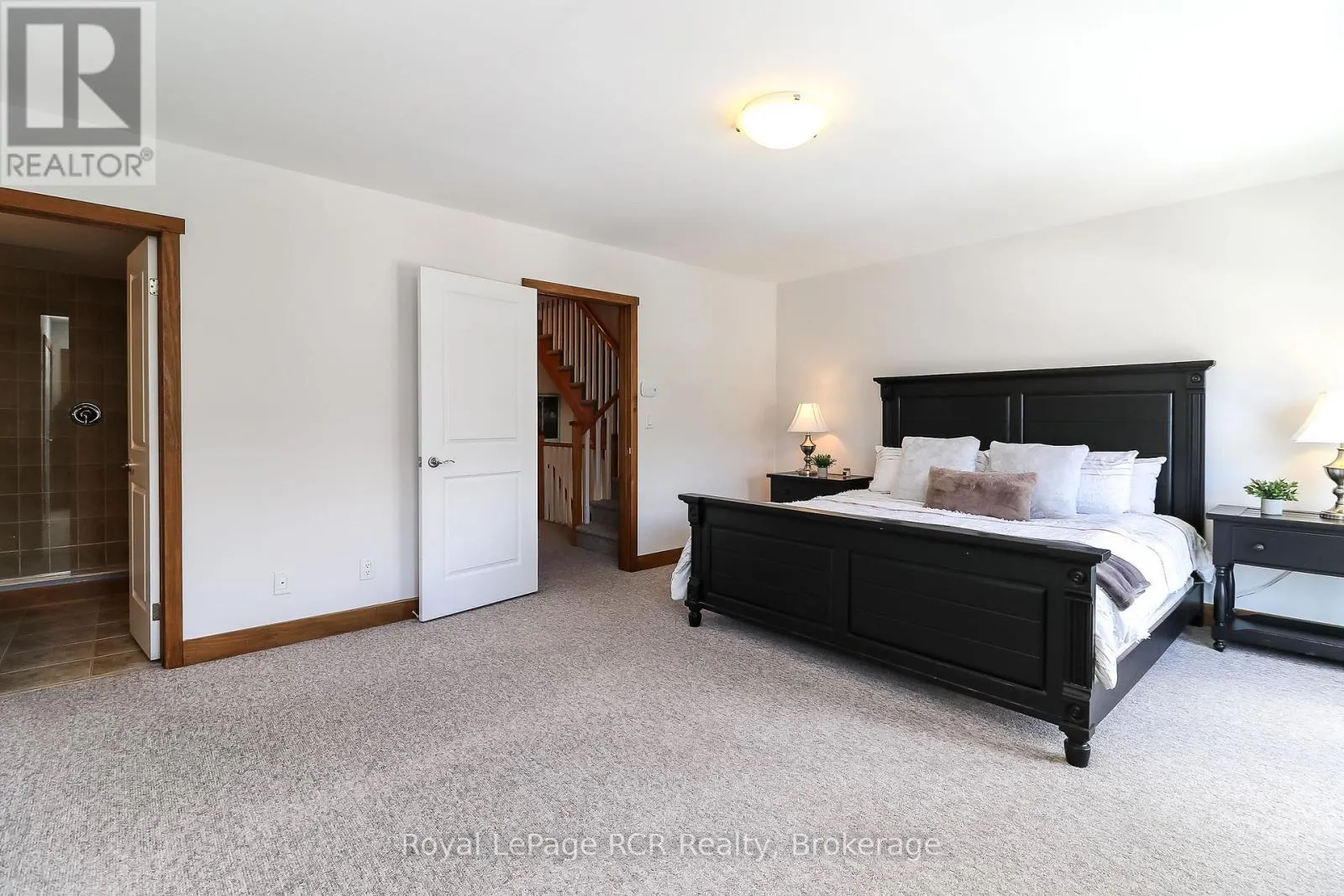 10 - 104 FARM GATE ROAD, #10