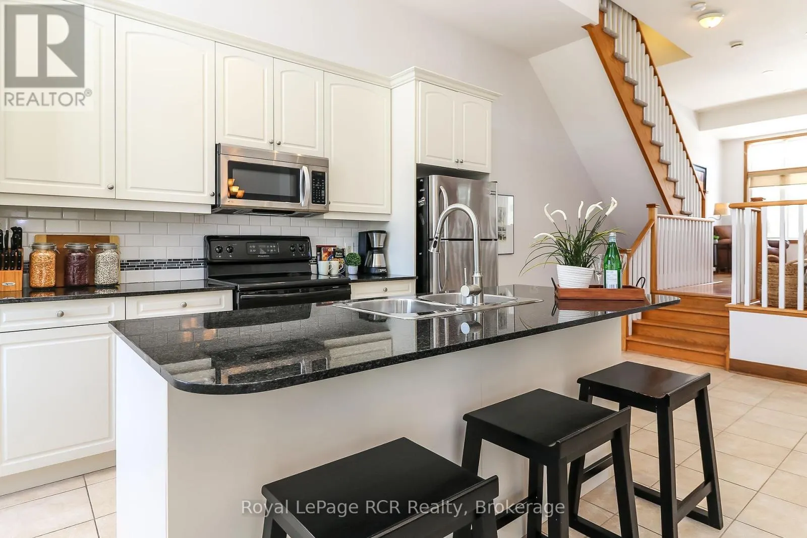 10 - 104 FARM GATE ROAD, #10