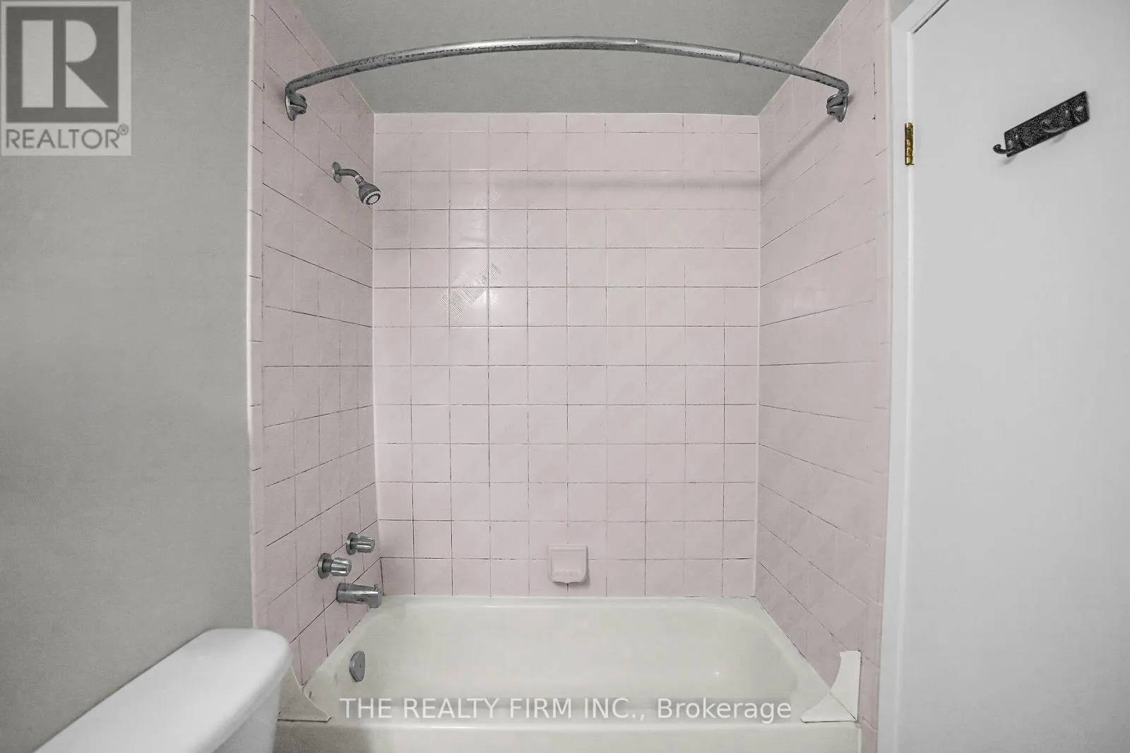 2 - 151 BONAVENTURE DRIVE, #2
