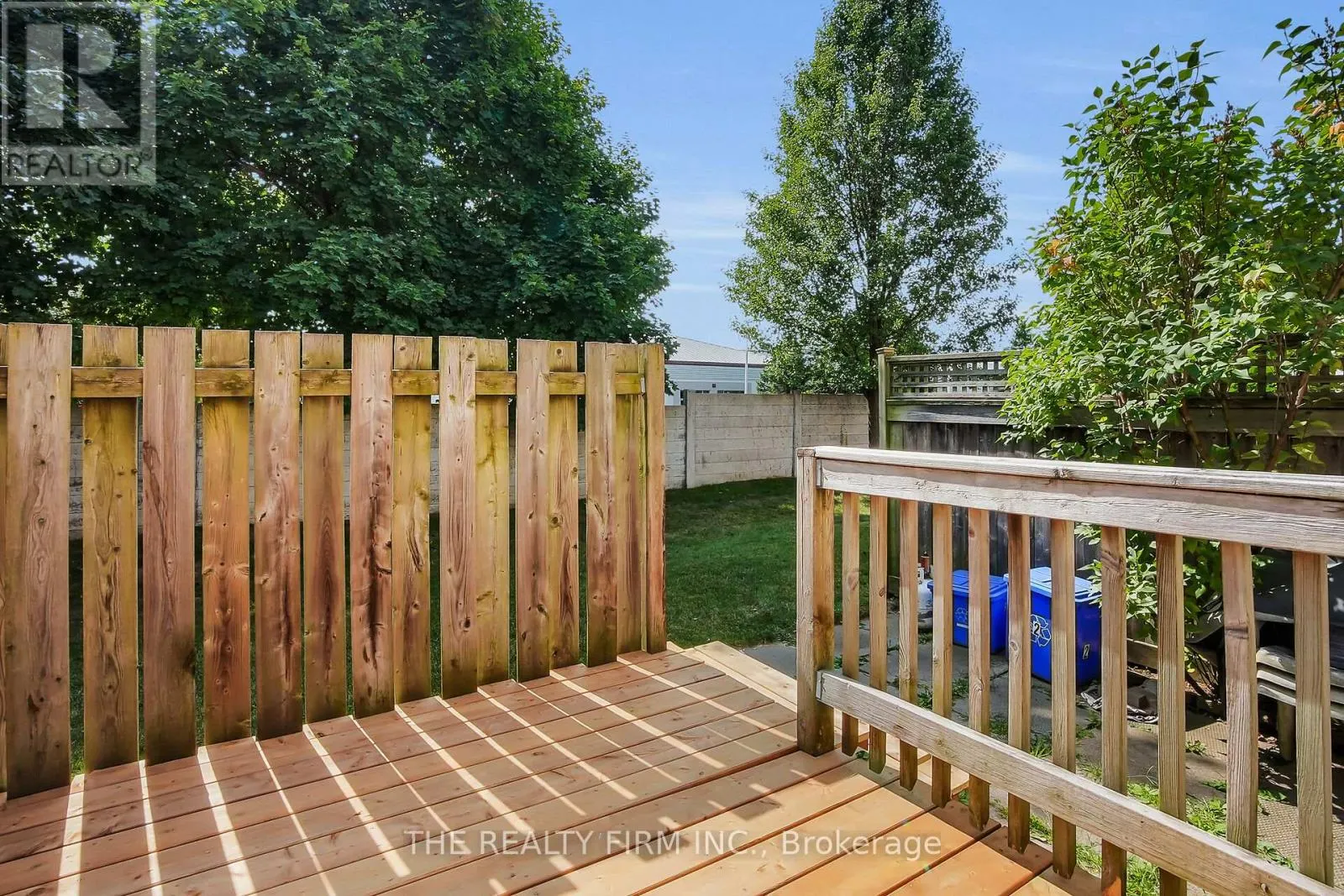 2 - 151 BONAVENTURE DRIVE, #2