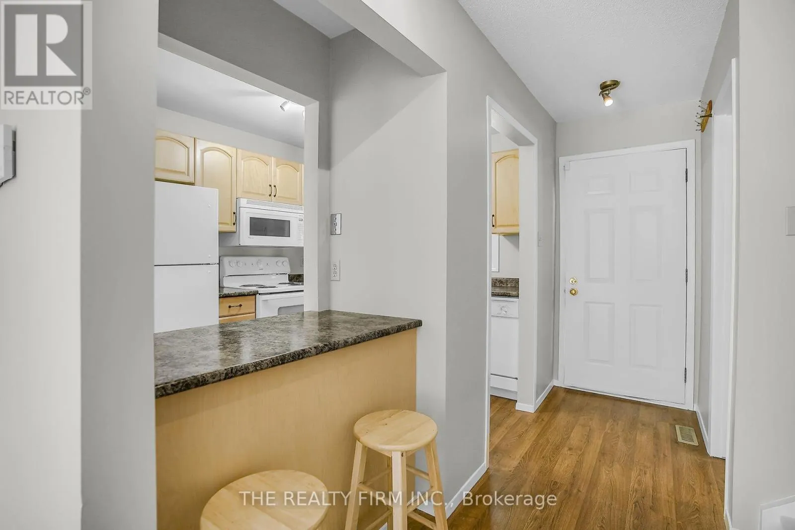 2 - 151 BONAVENTURE DRIVE, #2