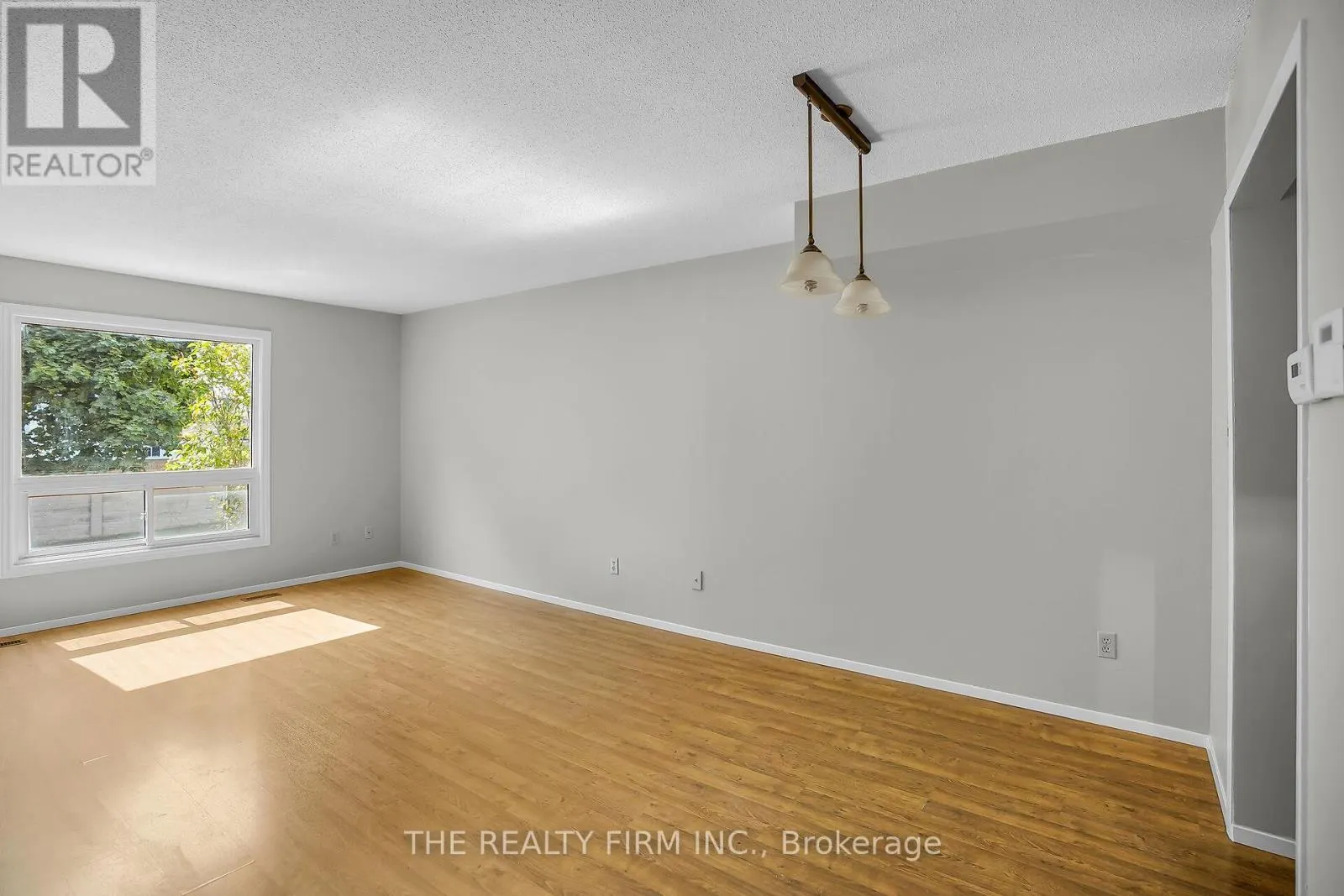 2 - 151 BONAVENTURE DRIVE, #2