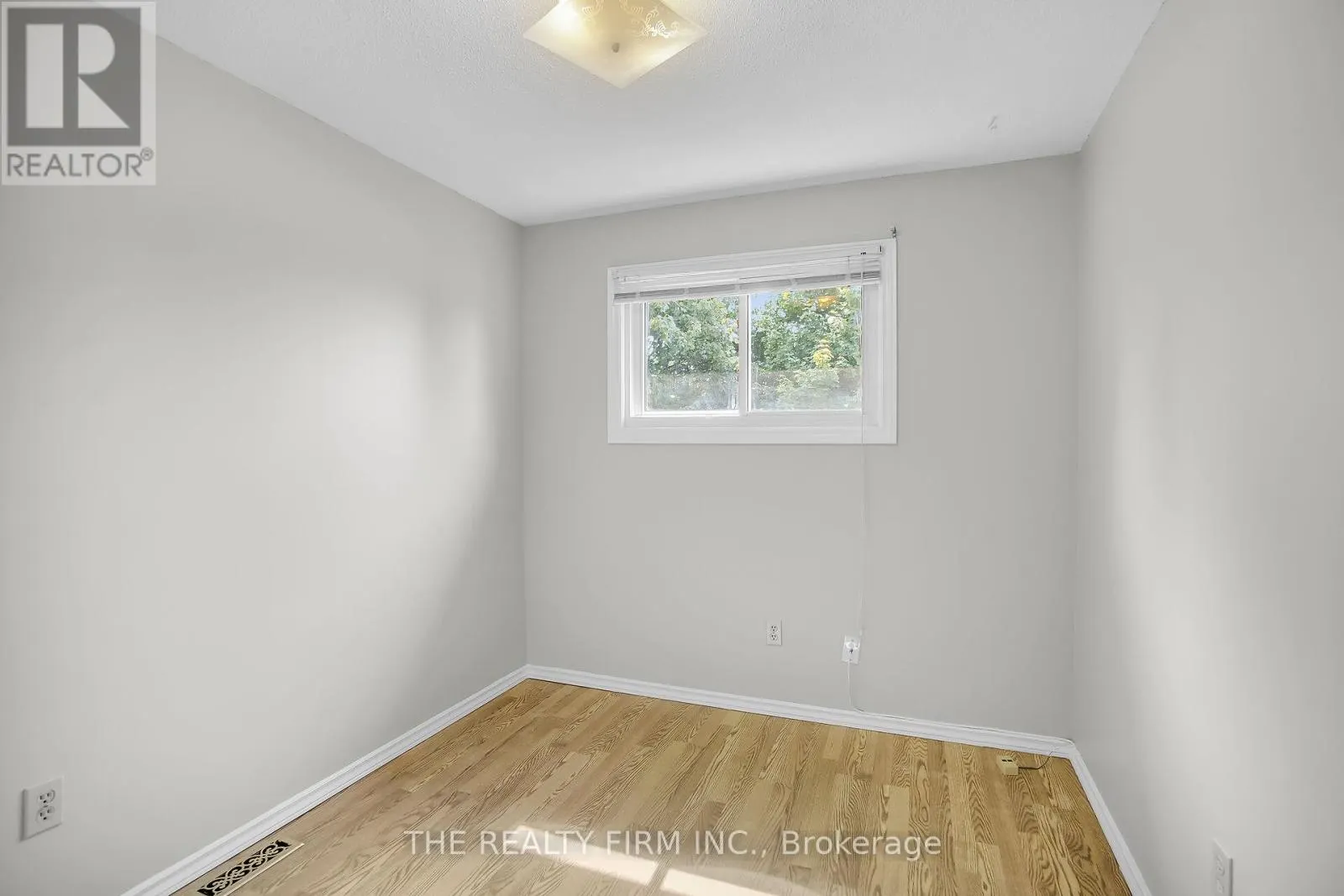 2 - 151 BONAVENTURE DRIVE, #2
