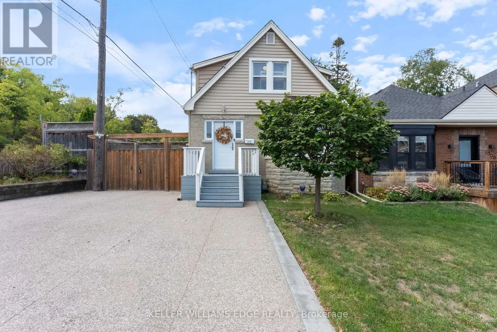 312 WEXFORD AVENUE S