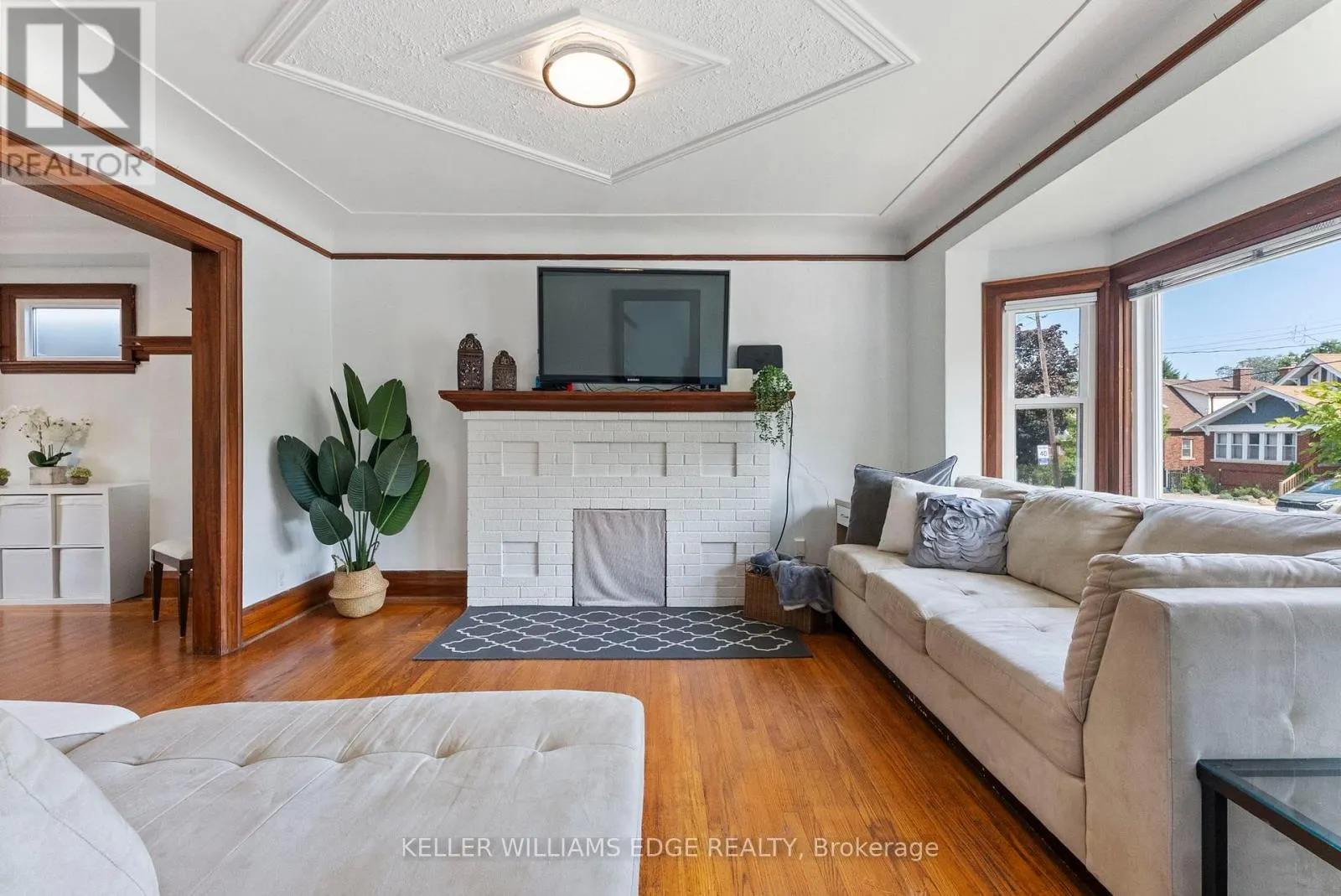 312 WEXFORD AVENUE S