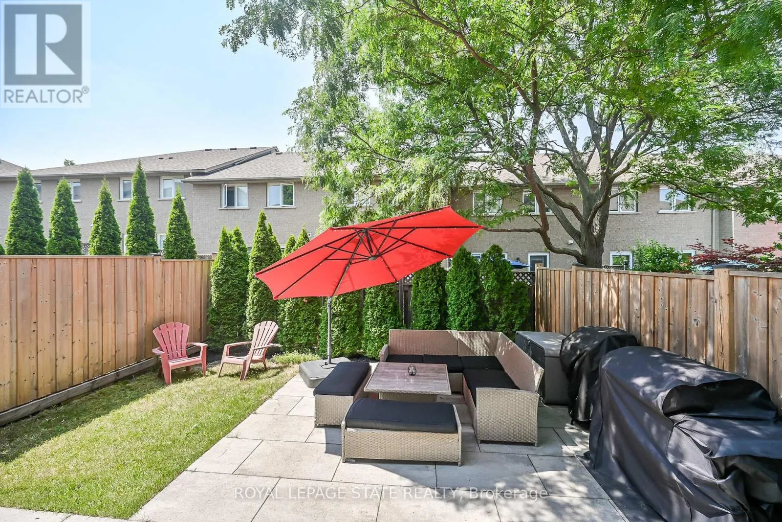 4 - 120 VINEBERG DRIVE