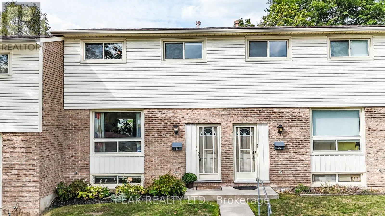 31 - 165 GREEN VALLEY DRIVE
