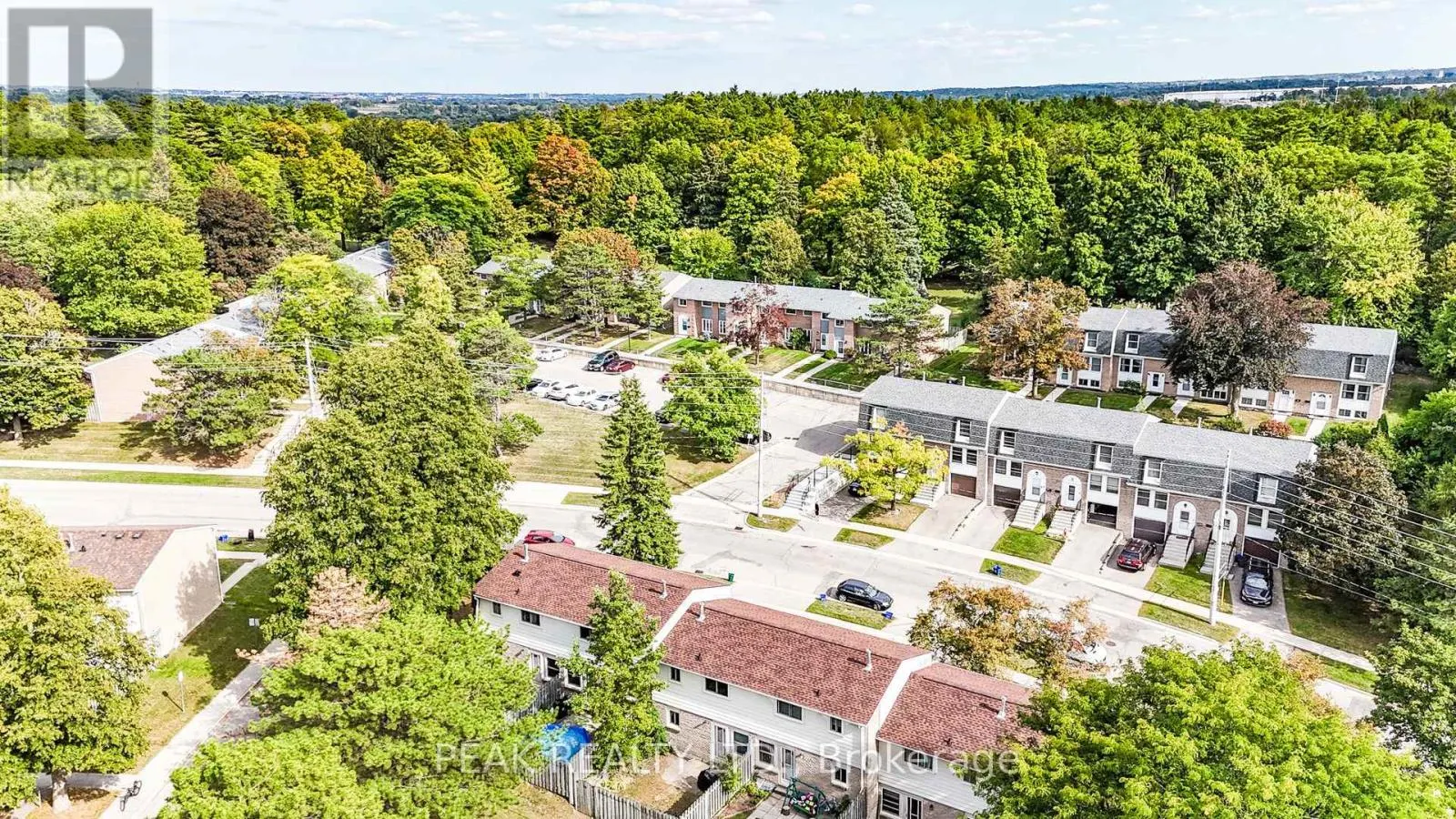 31 - 165 GREEN VALLEY DRIVE