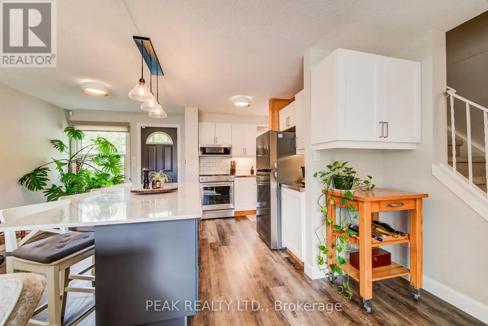 31 - 165 GREEN VALLEY DRIVE