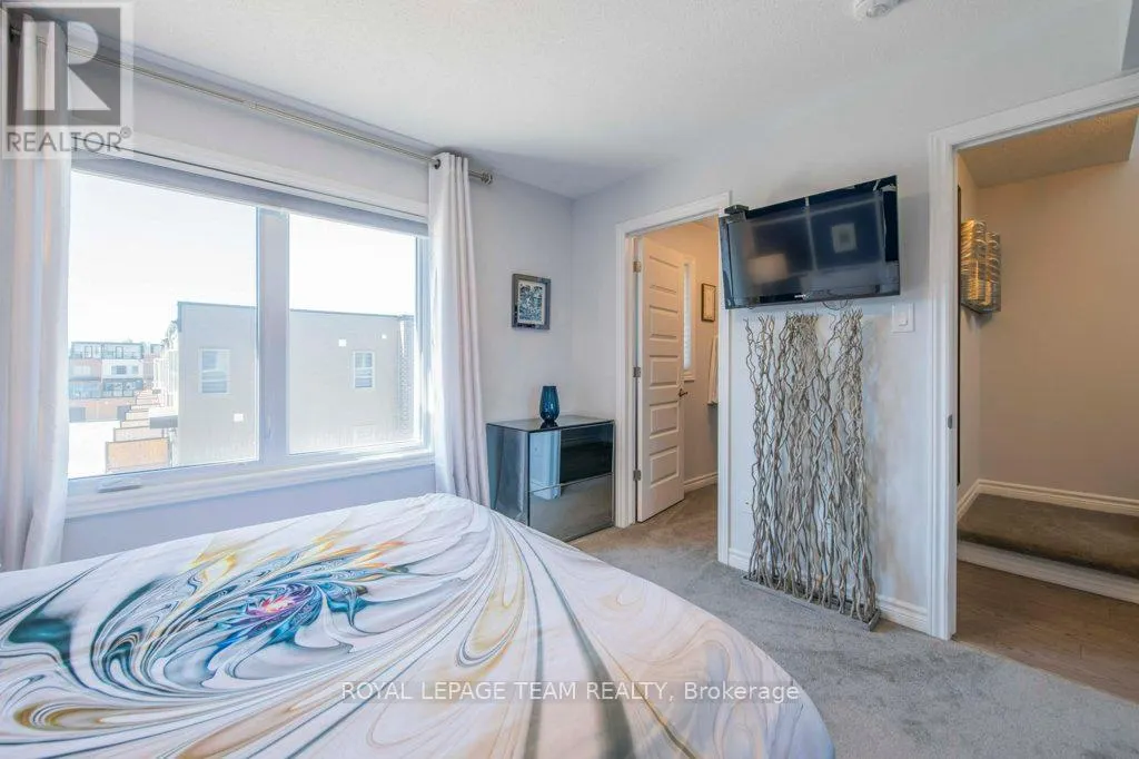 1448 HEMLOCK ROAD