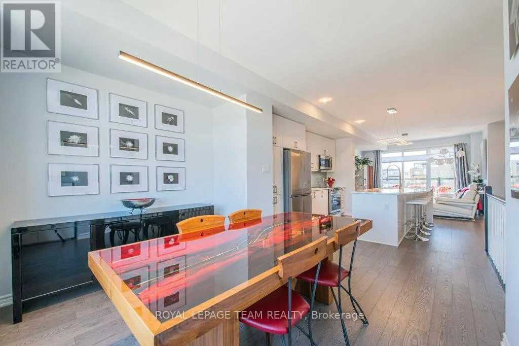 1448 HEMLOCK ROAD