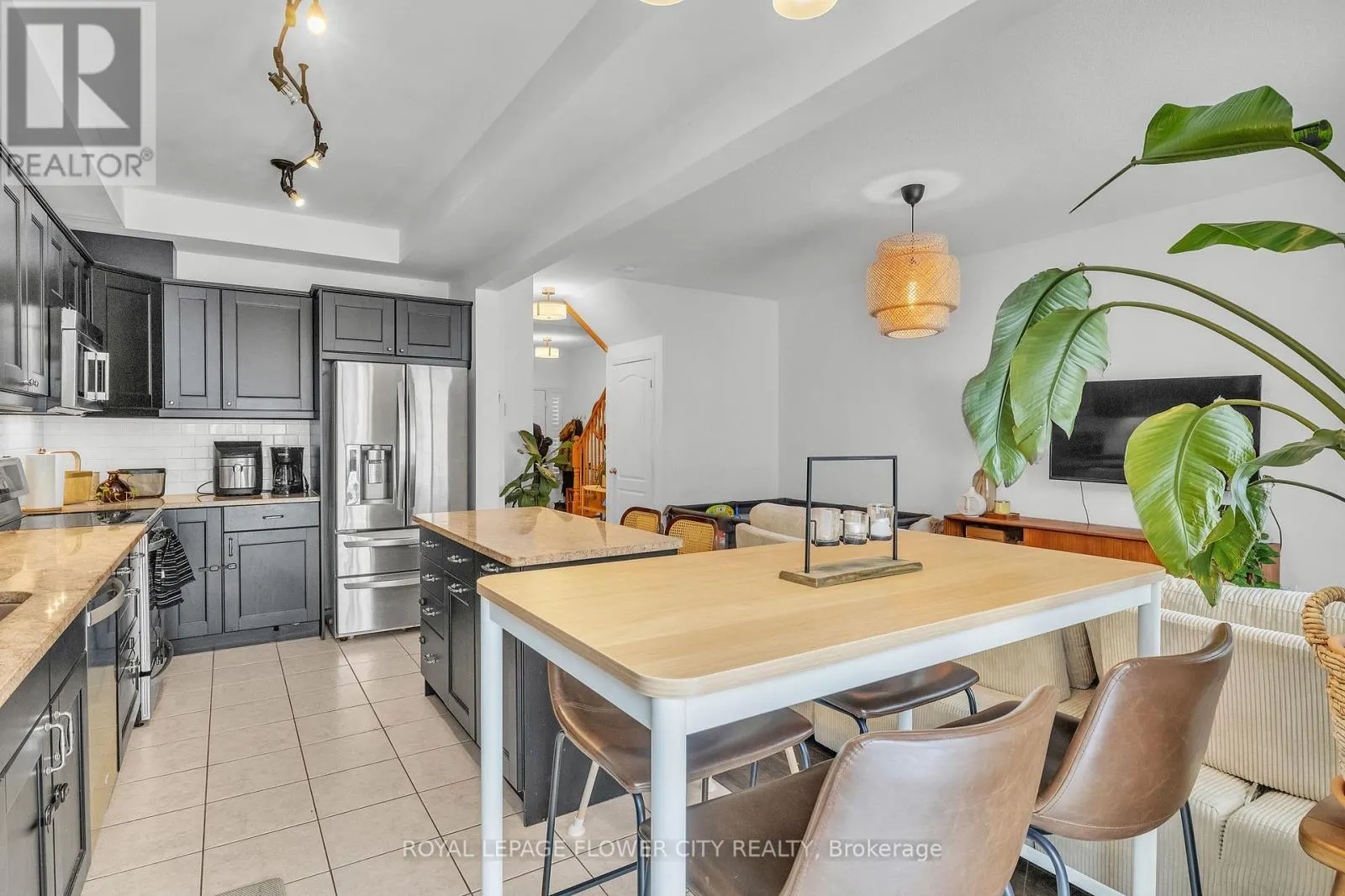 80 PALACEBEACH TRAIL