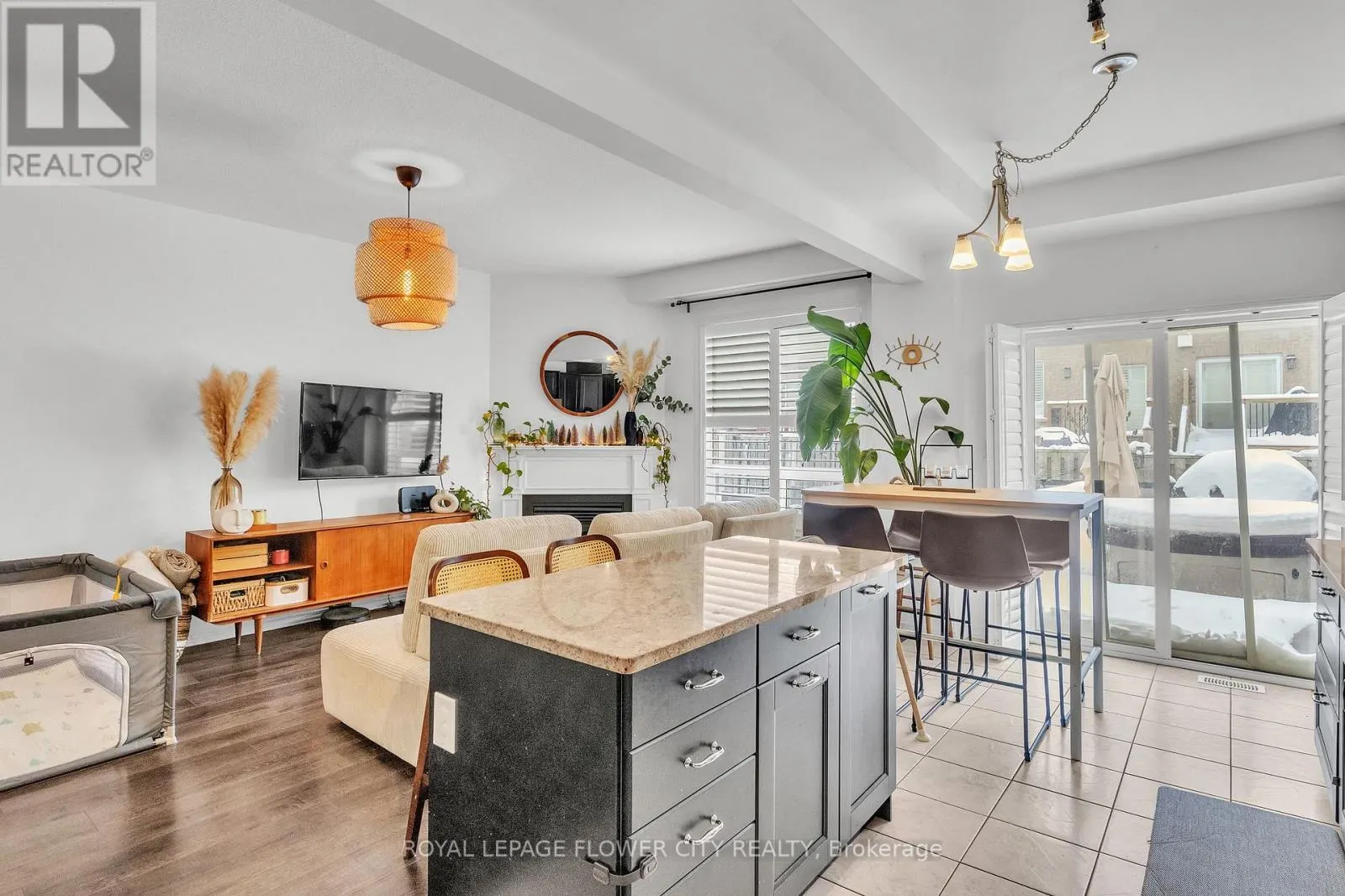 80 PALACEBEACH TRAIL