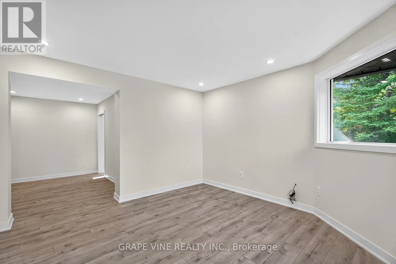135 MANION ROAD