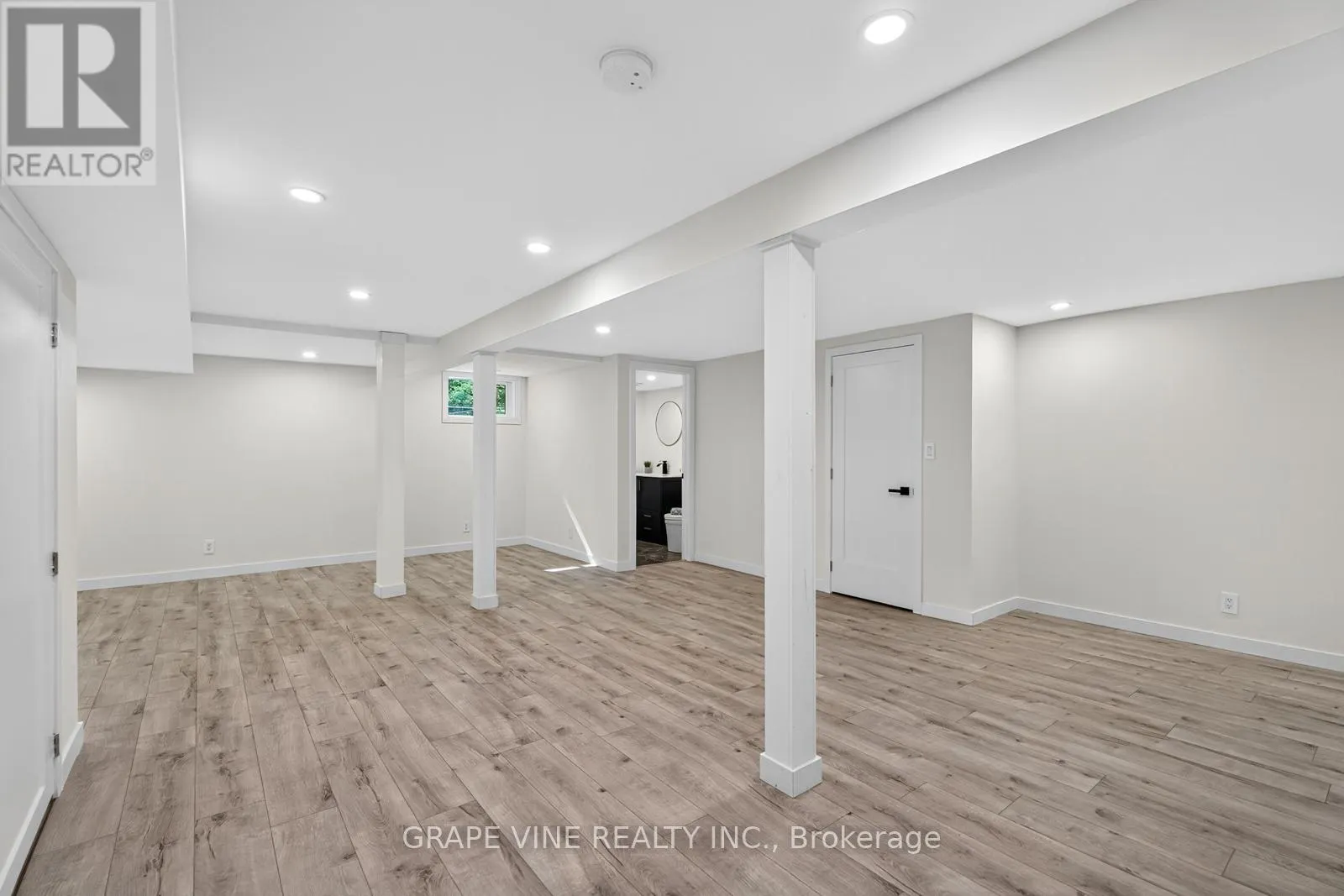 135 MANION ROAD