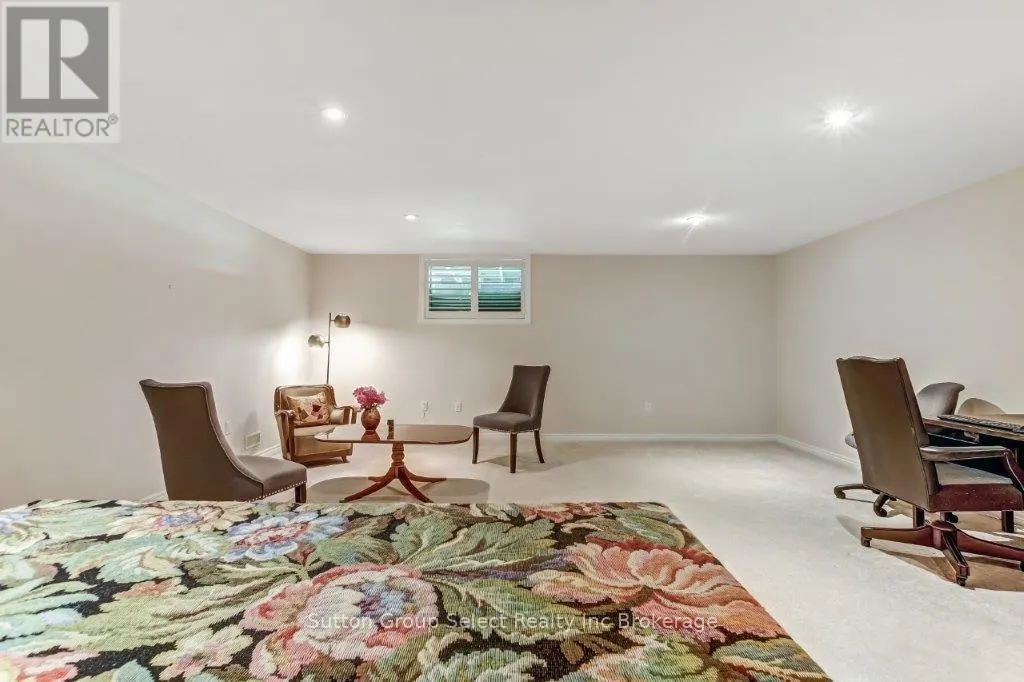 52 - 578 SPITFIRE STREET, #52