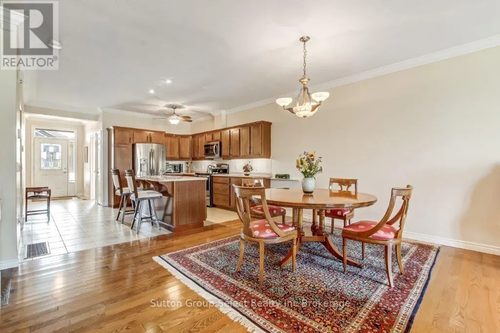 52 - 578 SPITFIRE STREET, #52