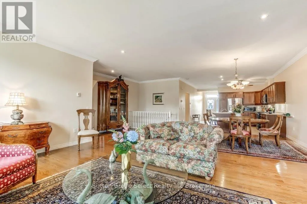 52 - 578 SPITFIRE STREET, #52