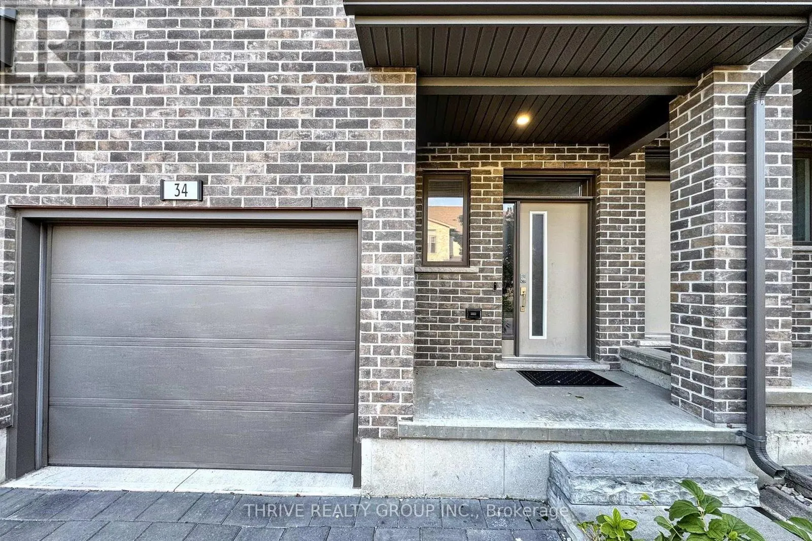 34 - 2070 MEADOWGATE BOULEVARD, #34