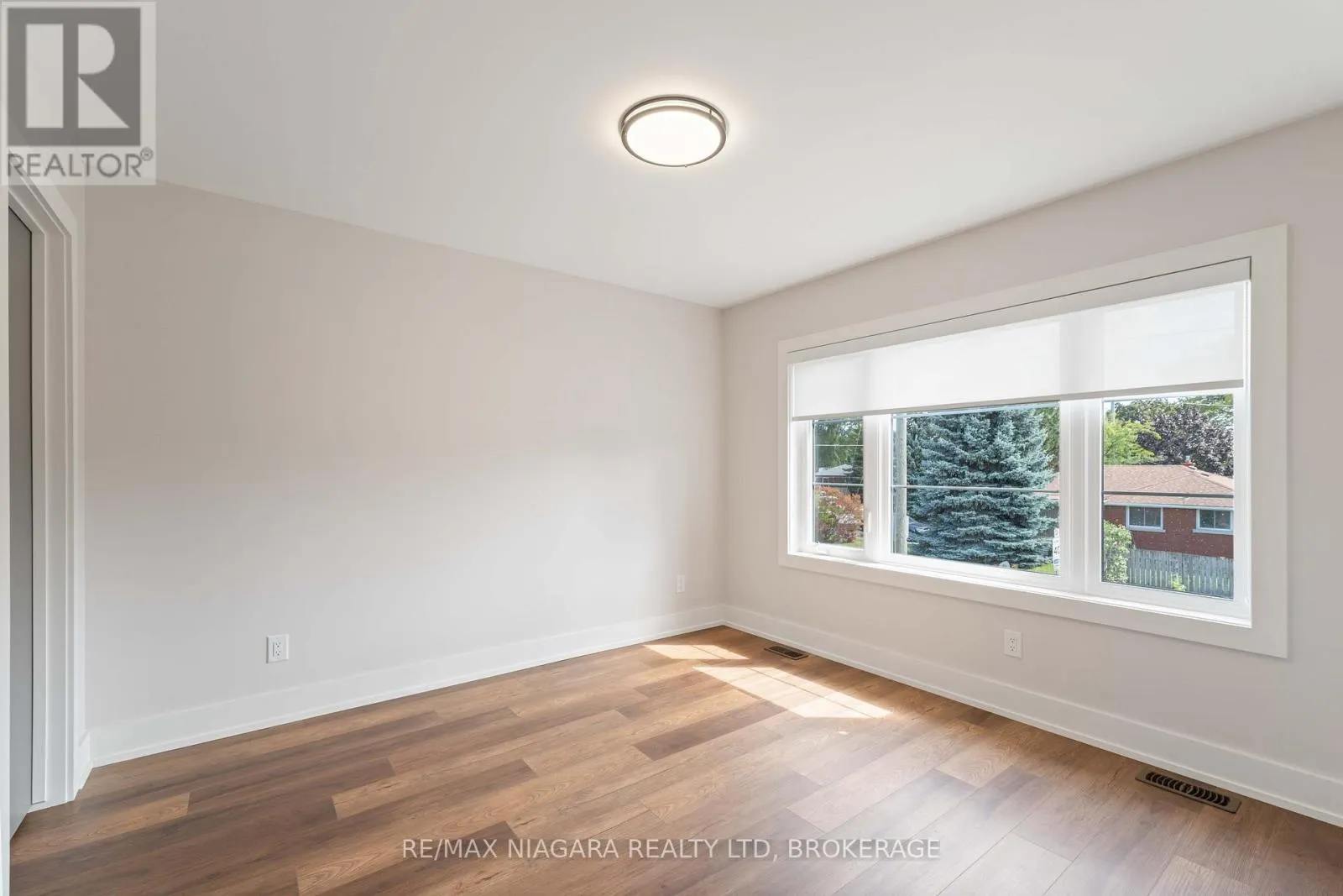 A - 35 BUCHANAN ROAD, #A