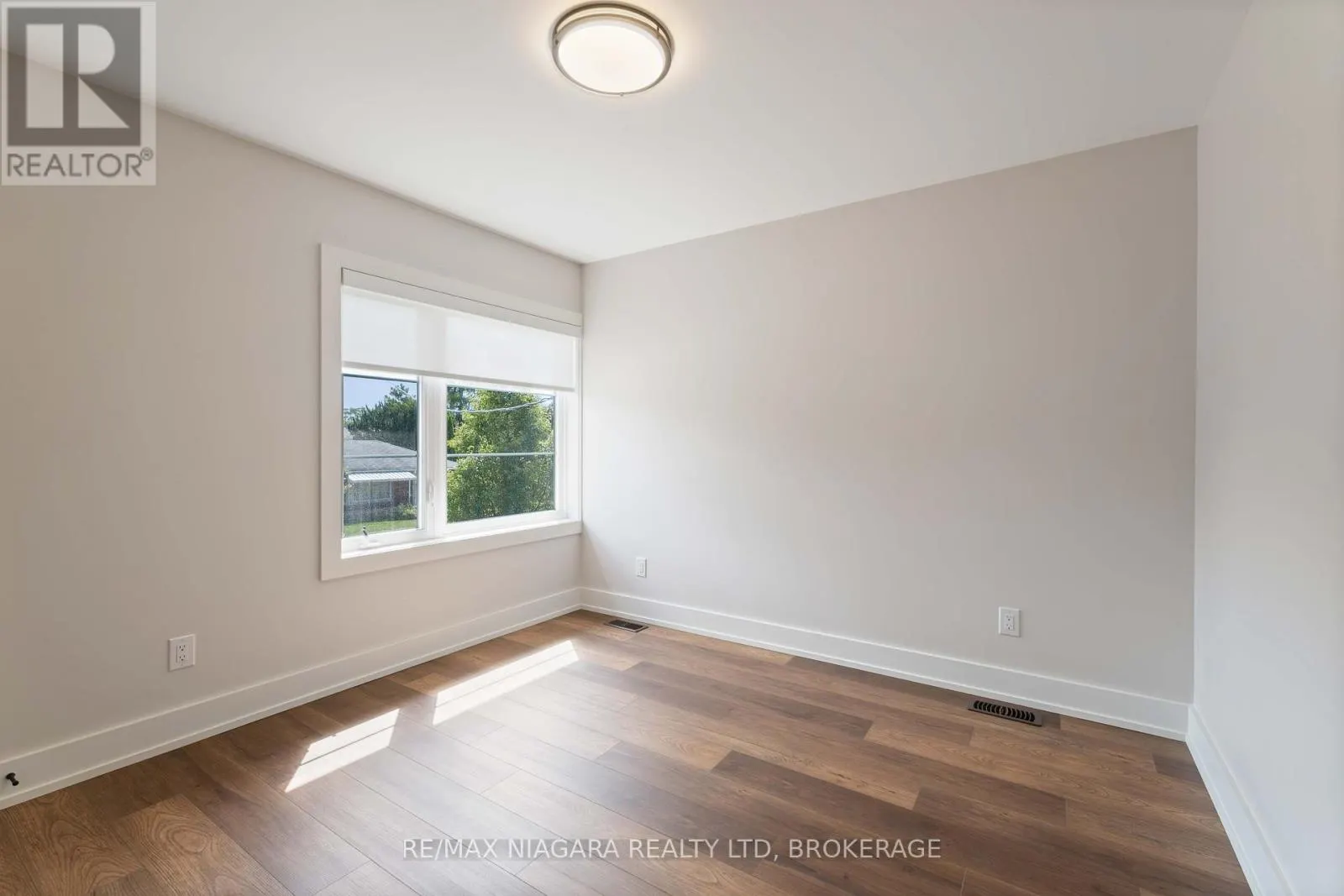 A - 35 BUCHANAN ROAD, #A