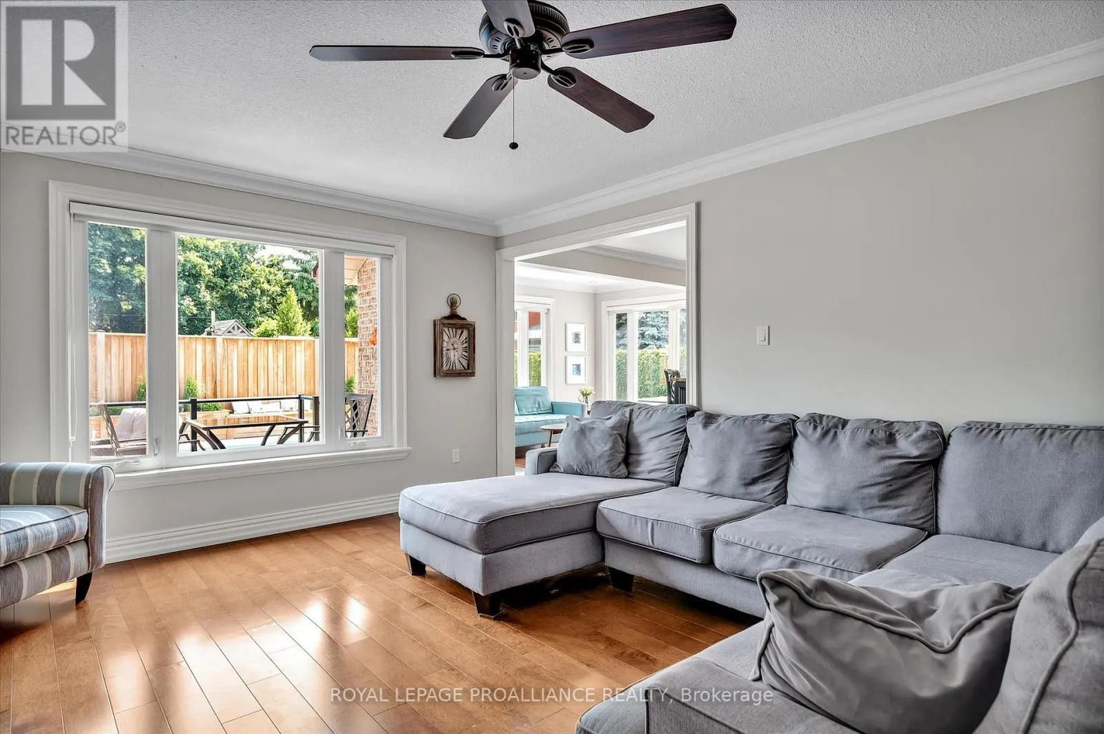 2112 LORRAINE DRIVE
