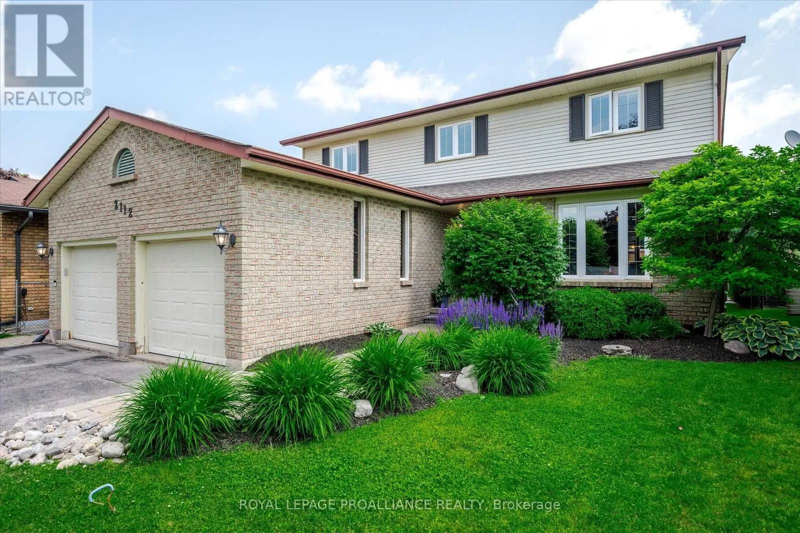 2112 LORRAINE DRIVE