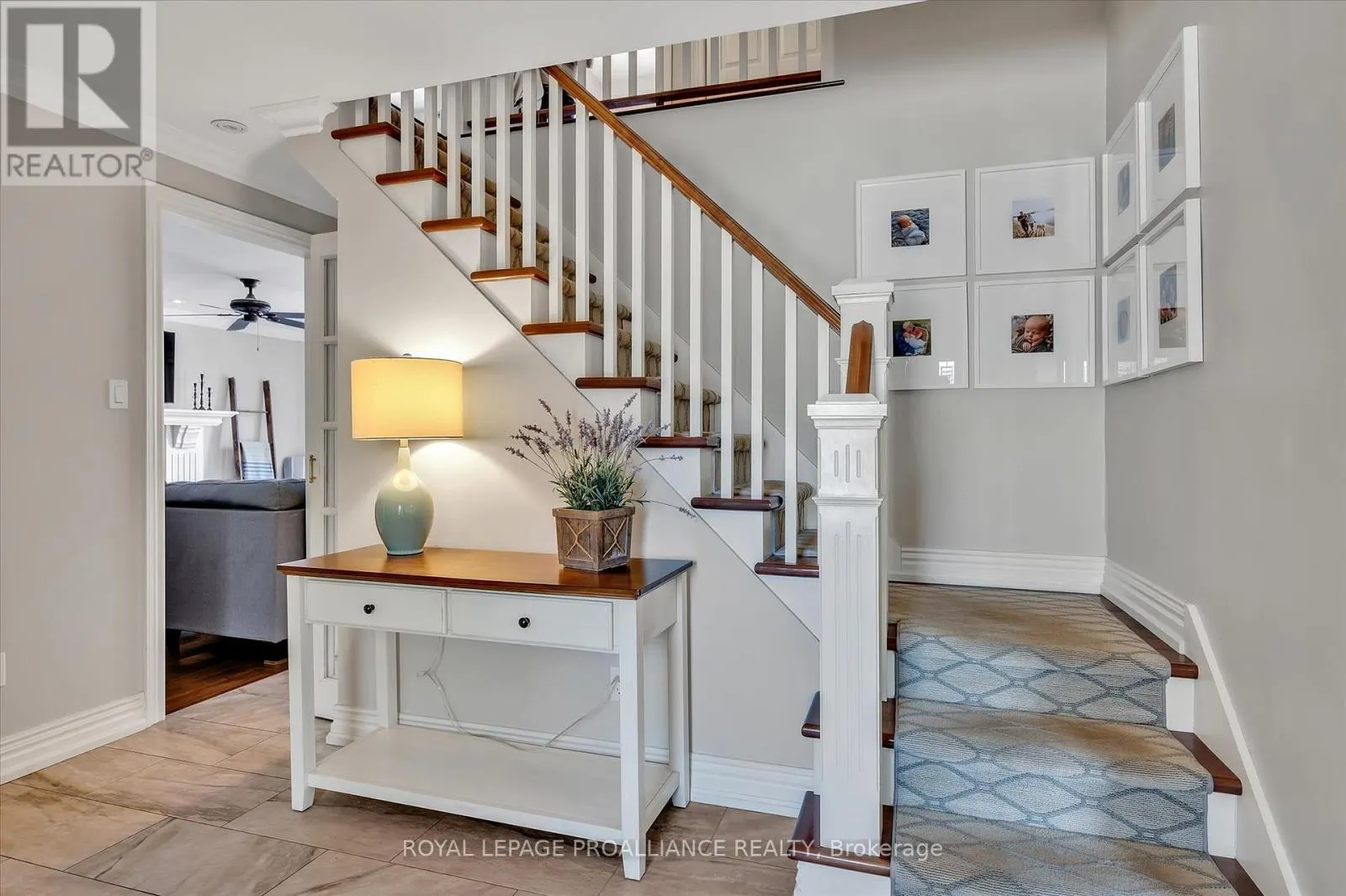 2112 LORRAINE DRIVE