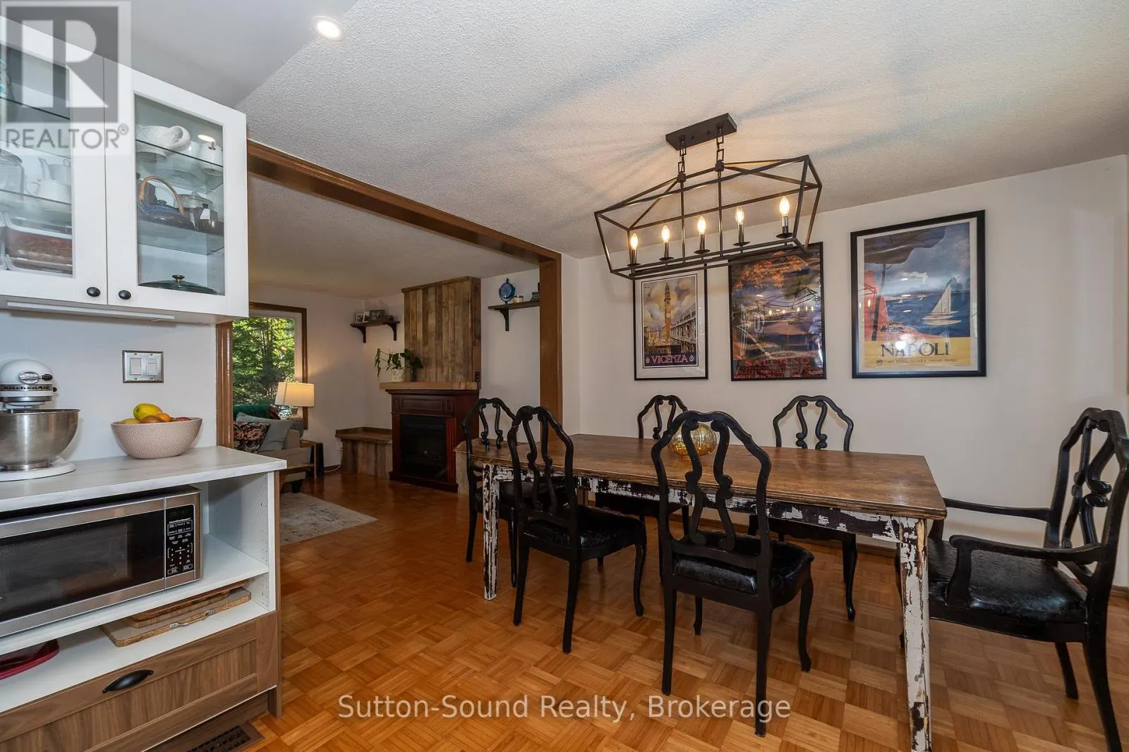 475 20TH STREET W