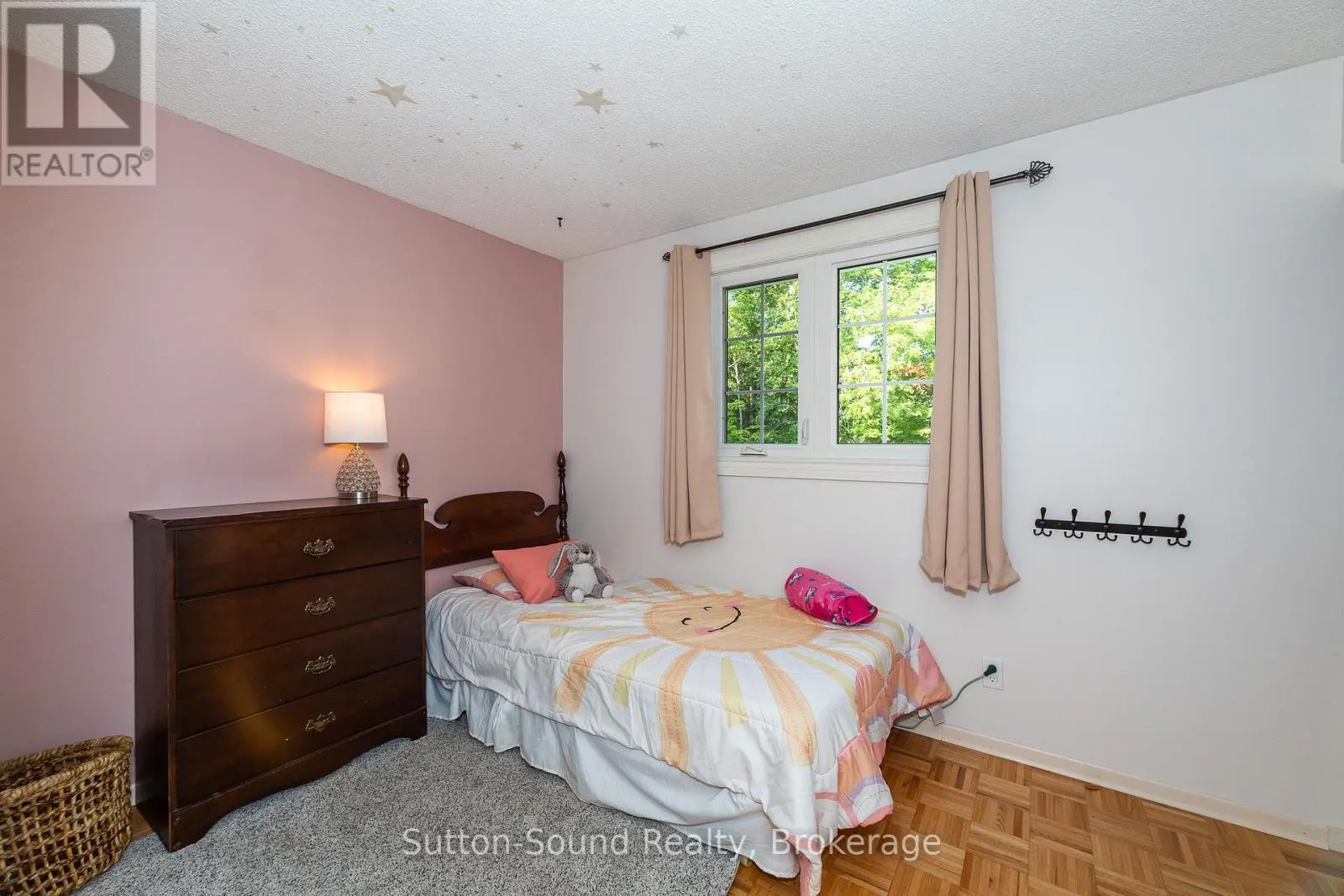 475 20TH STREET W