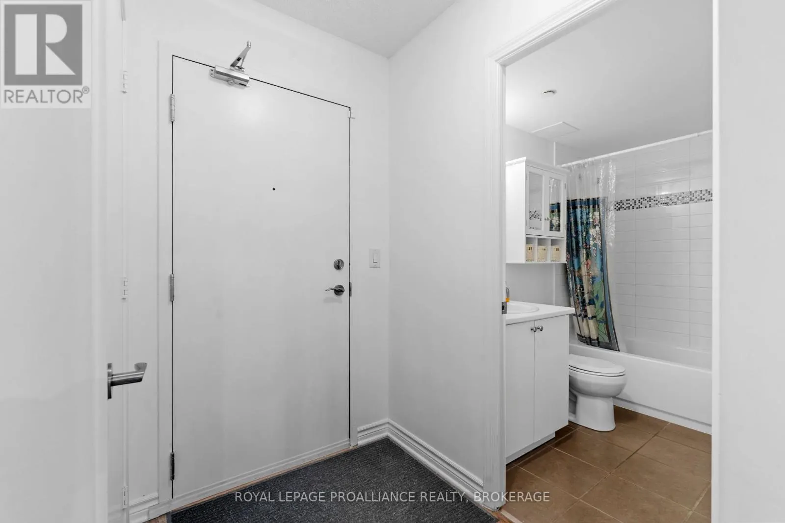 4A - 121 QUEEN STREET, #4A