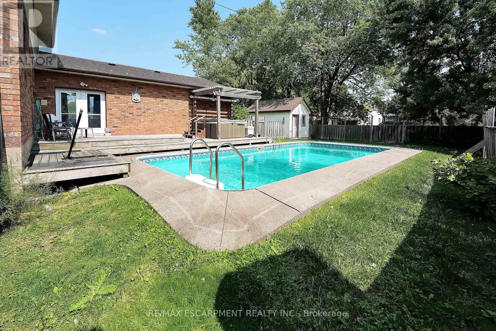 570 BUFFALO ROAD