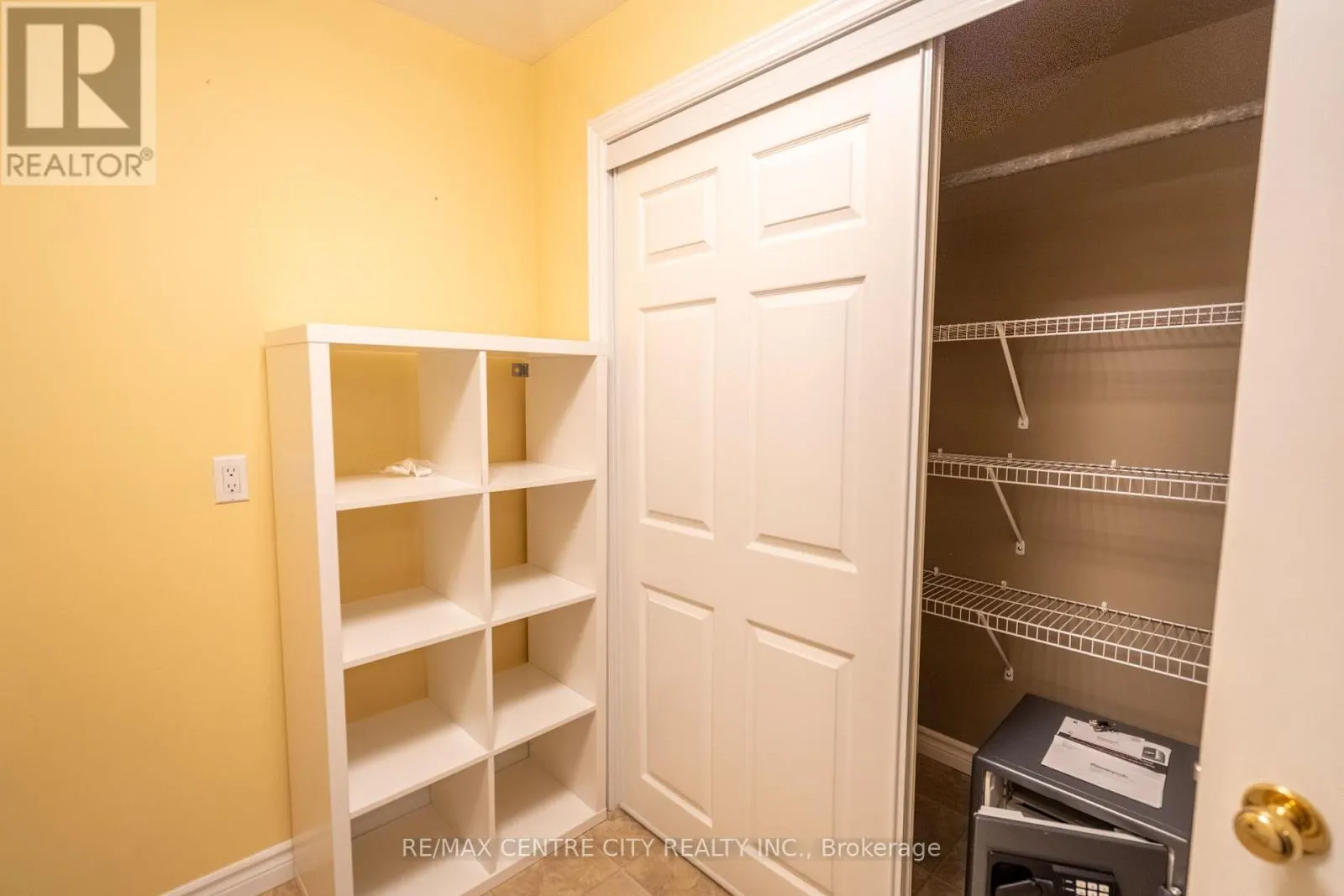 35 - 7 CADEAU TERRACE, #35