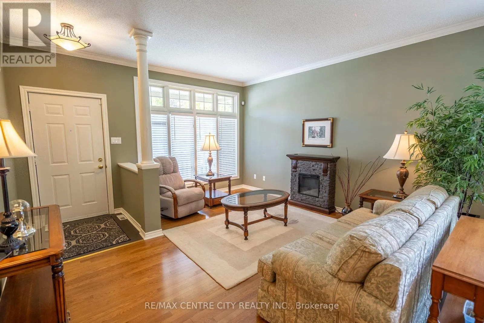 35 - 7 CADEAU TERRACE, #35