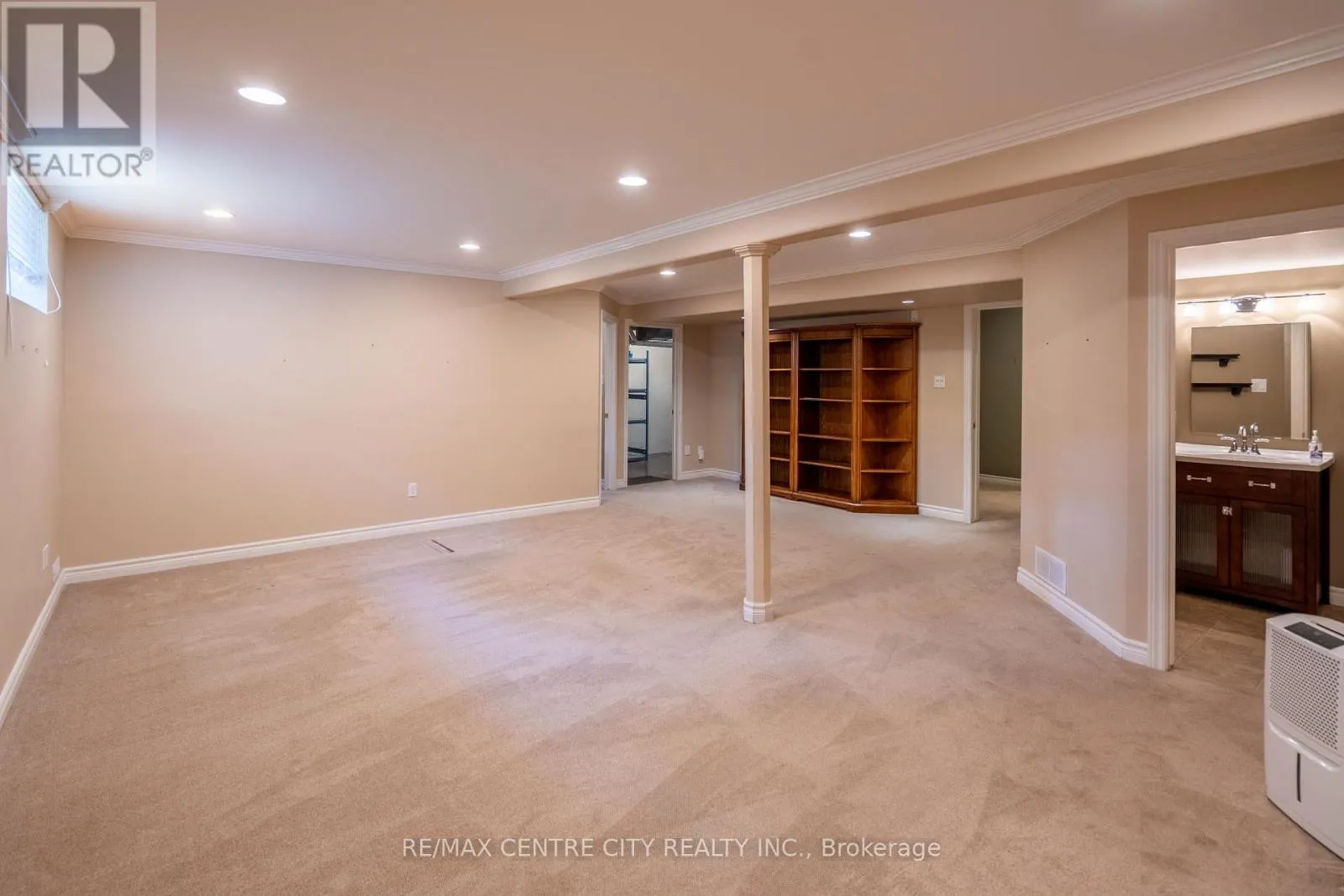 35 - 7 CADEAU TERRACE, #35